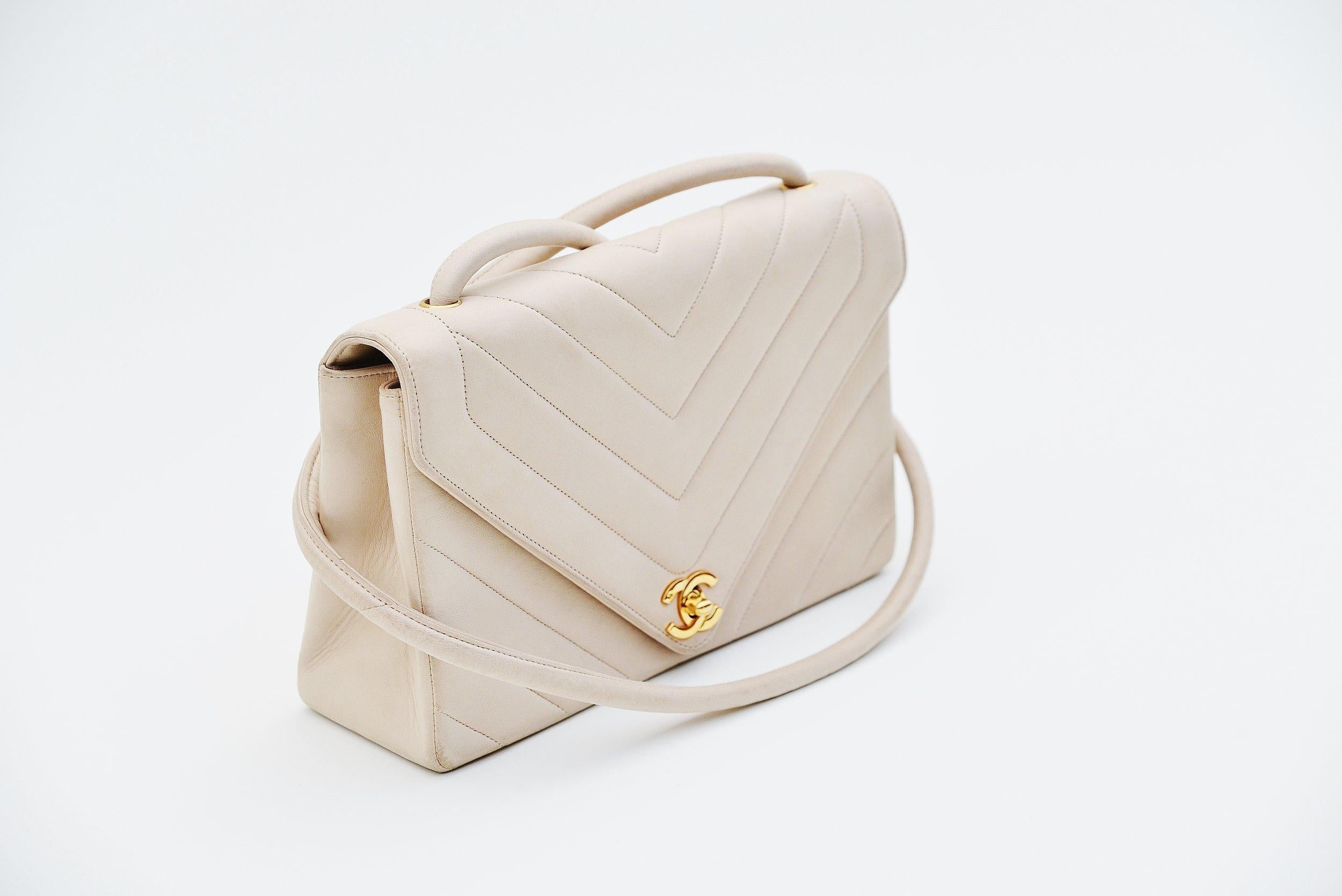 chanel chevron vintage