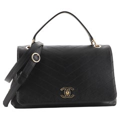 Chanel Chevron Chic Top Handle Bag Chevron Kalbsleder Medium