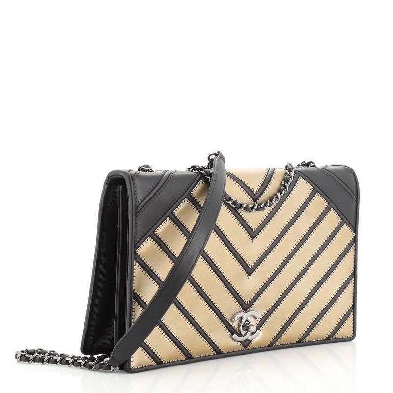 chanel chevron medium flap bag