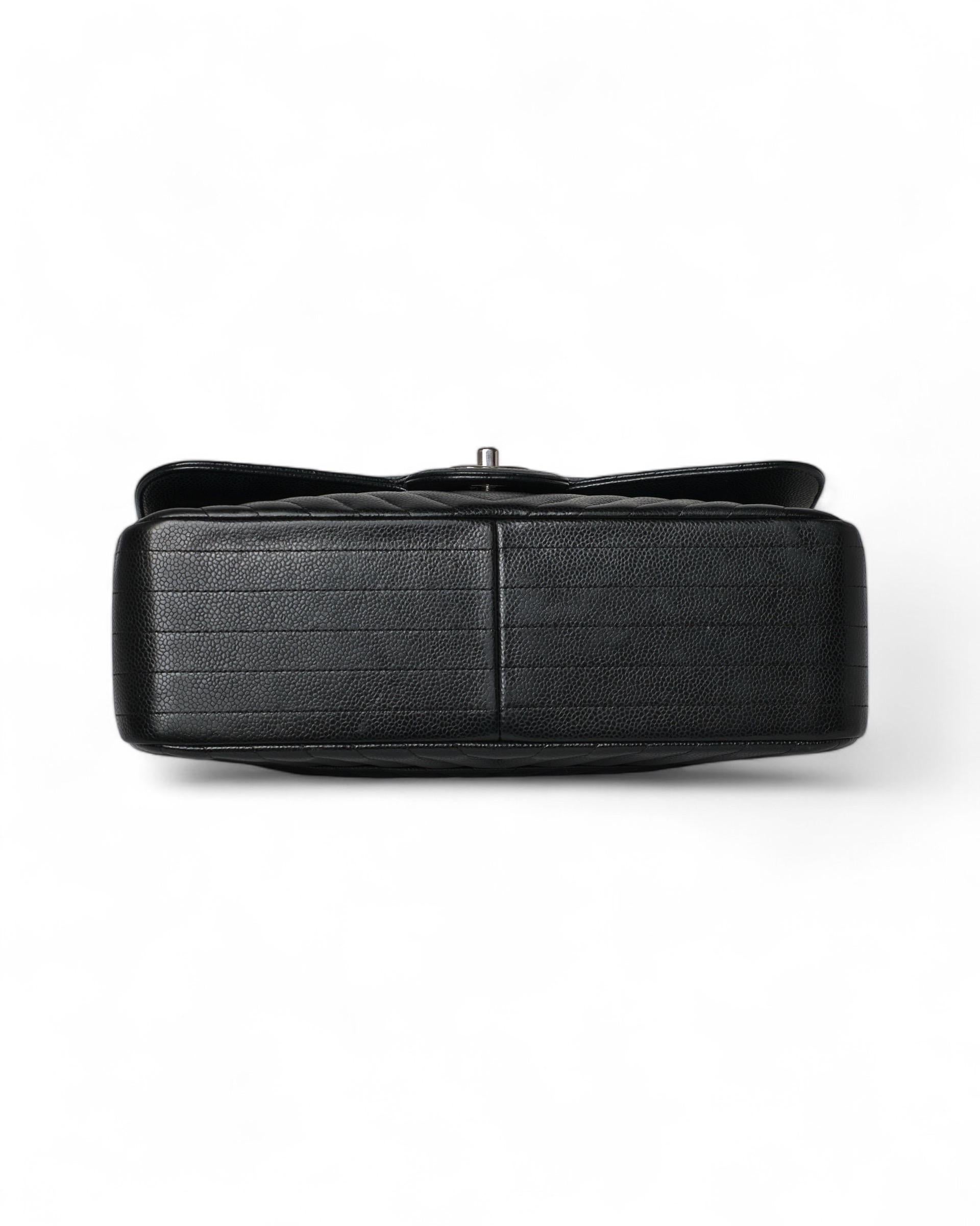 Chanel Chevron Jumbo Caviar Nera For Sale 6
