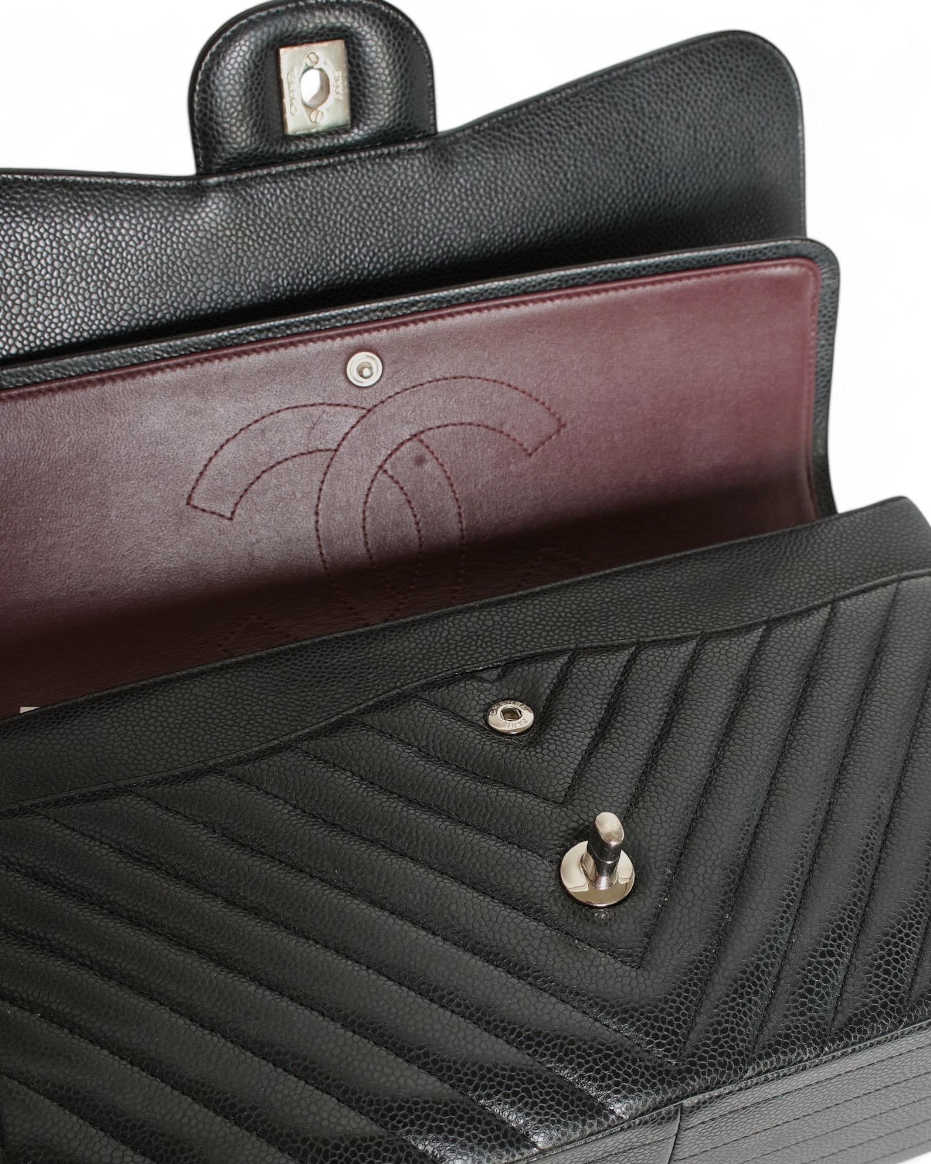 Chanel Chevron Jumbo Caviar Nera For Sale 8
