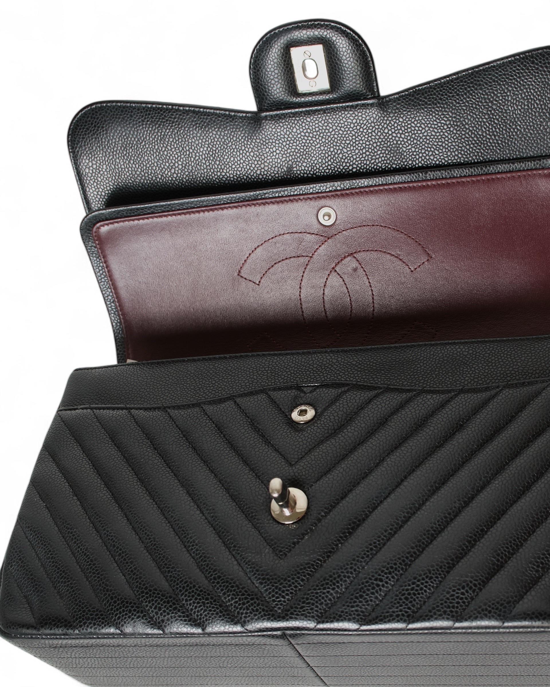 Chanel Chevron Jumbo Caviar Nera For Sale 10