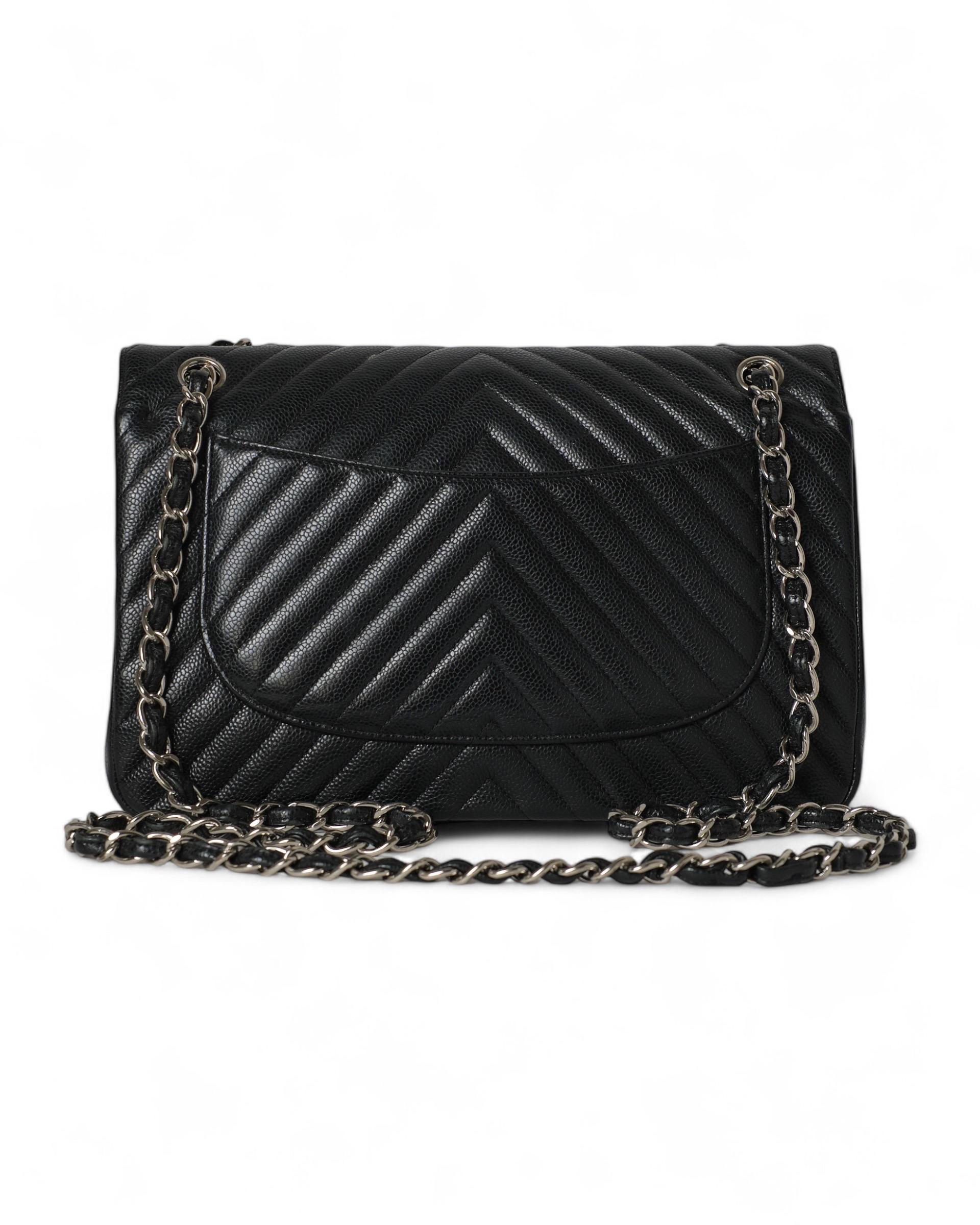 Chanel Chevron Jumbo Caviar Nera For Sale 1