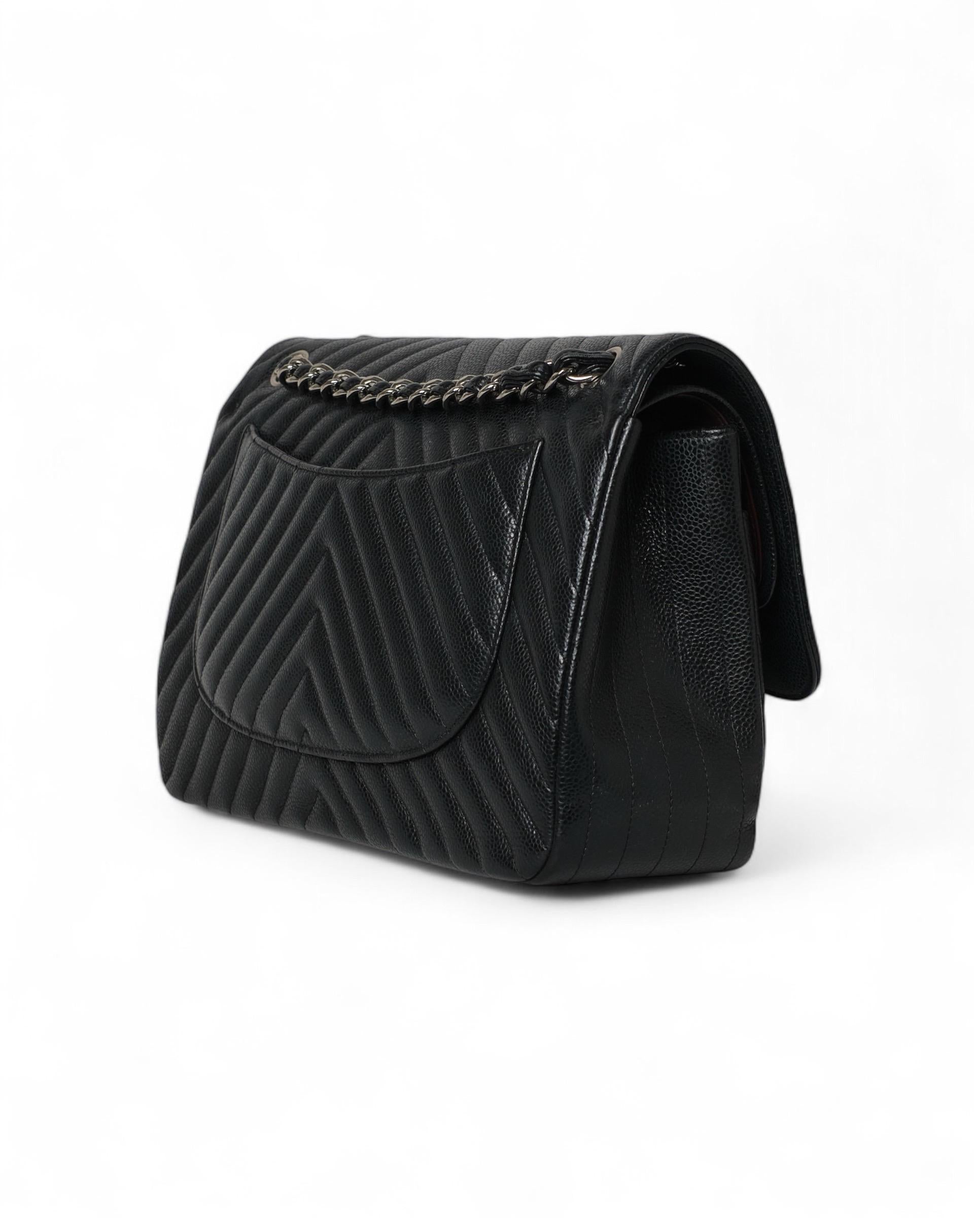 Chanel Chevron Jumbo Caviar Nera For Sale 2