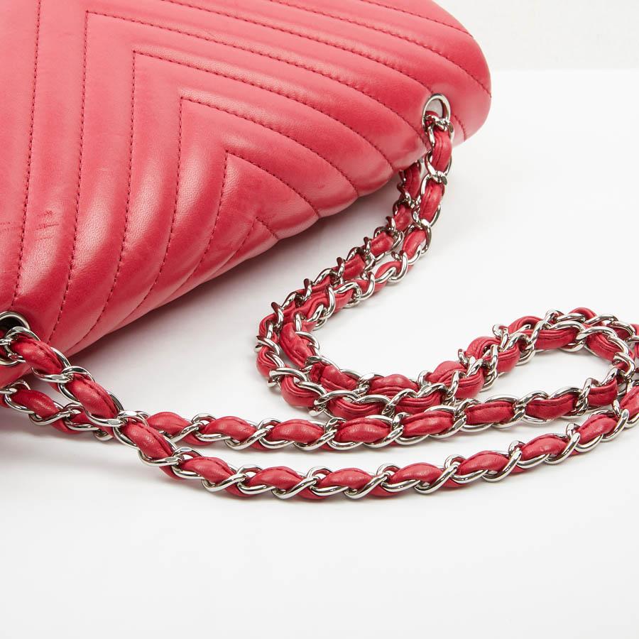 CHANEL Chevron Jumbo Leather Pink Fuchsia For Sale 4