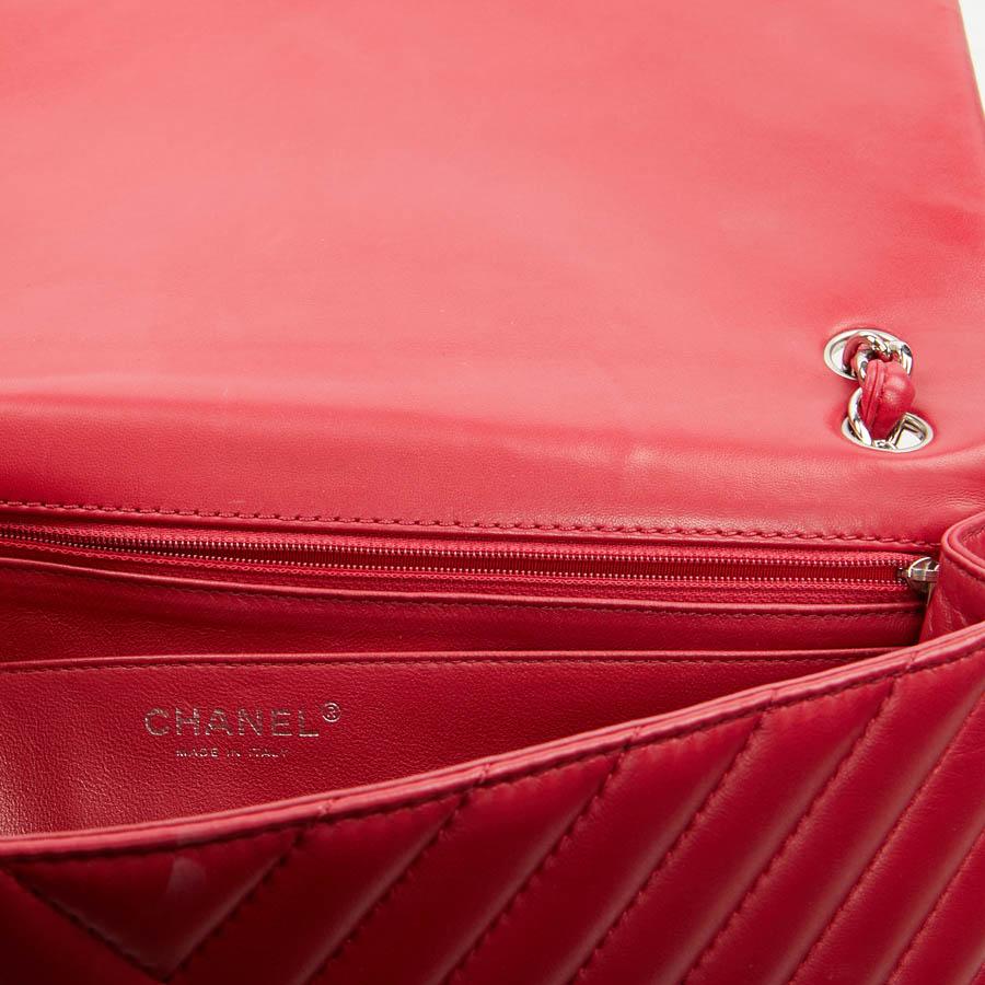 CHANEL Chevron Jumbo Leather Pink Fuchsia For Sale 6