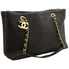Chanel Chevron V-Stitch Chain Black Large Quilted Shoulder Bag