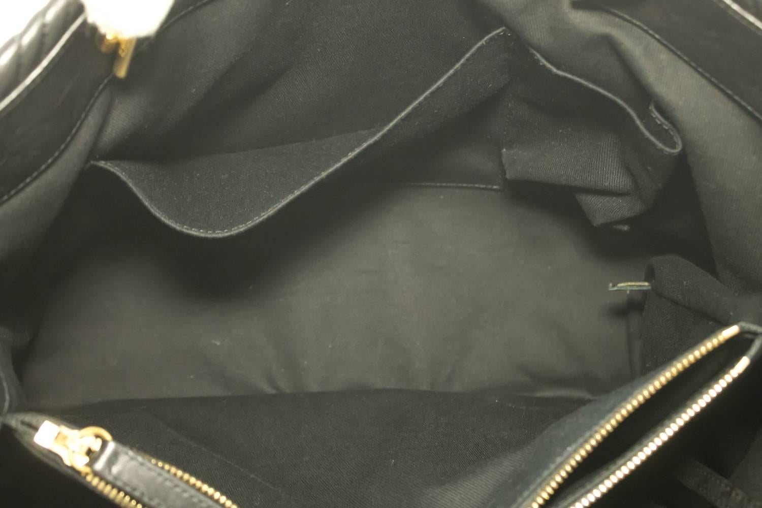 Chanel Chevron V-Stitch Chain Black Large Quilted Shoulder Bag  6