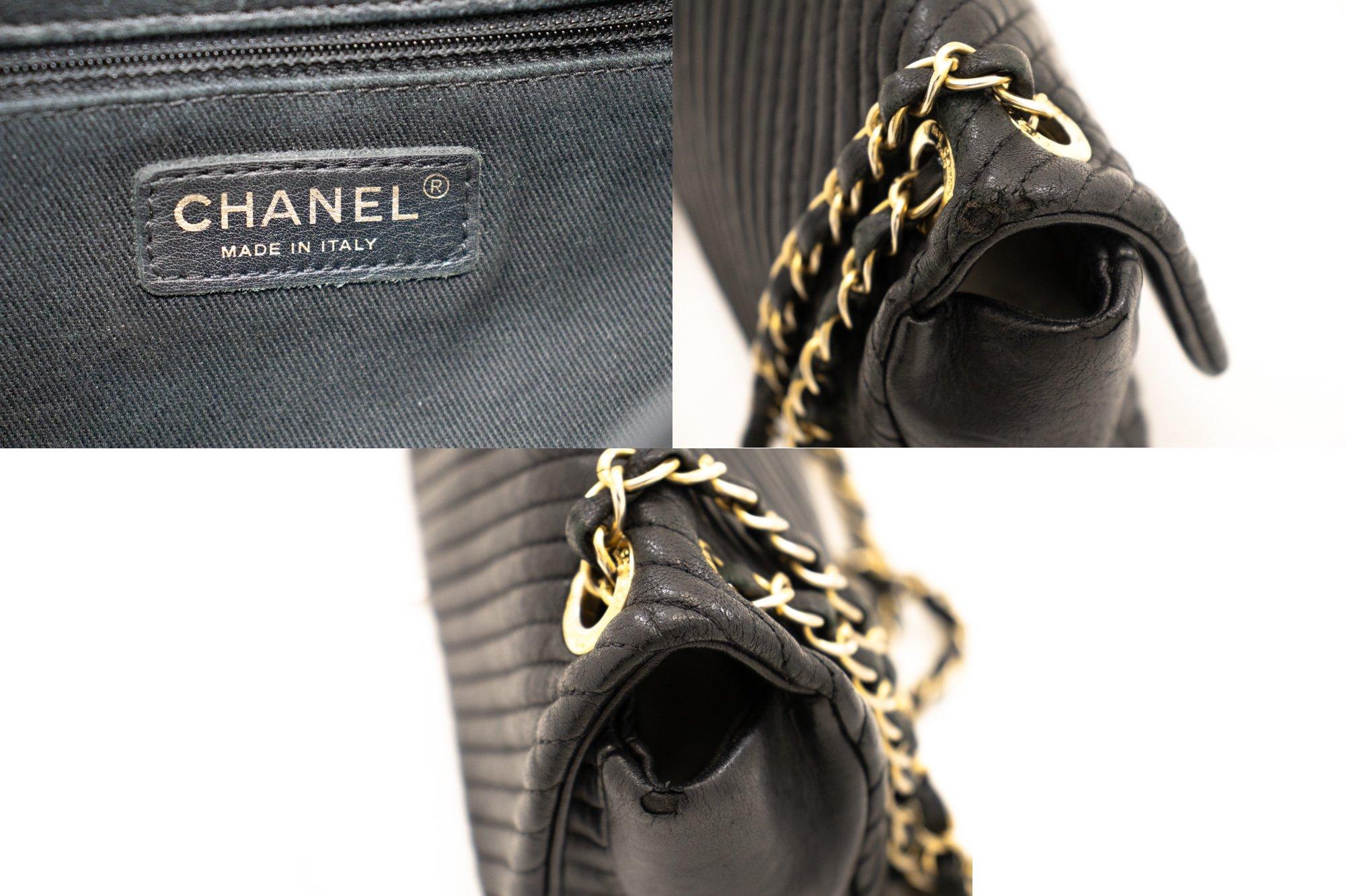Chanel Chevron V-Stitch Leder Kette Umhängetasche mit einer Klappe im Angebot 4