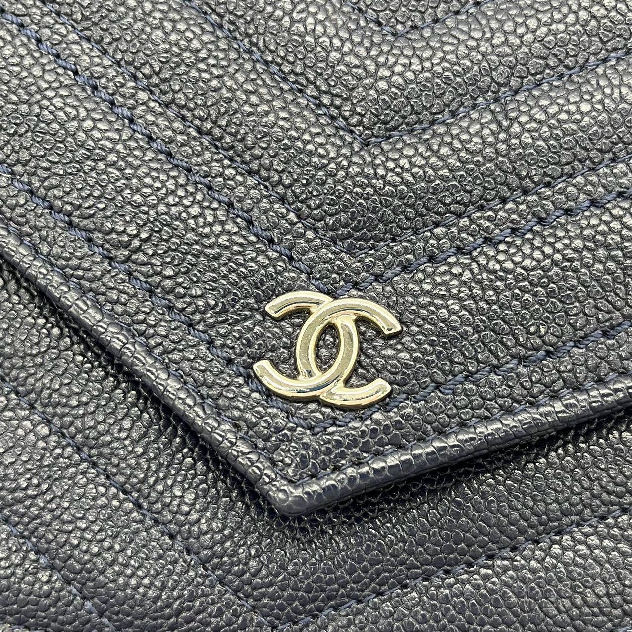Chanel Chevron Wallet on Chain Navy Caviar Leather with Silver Hardware 10
