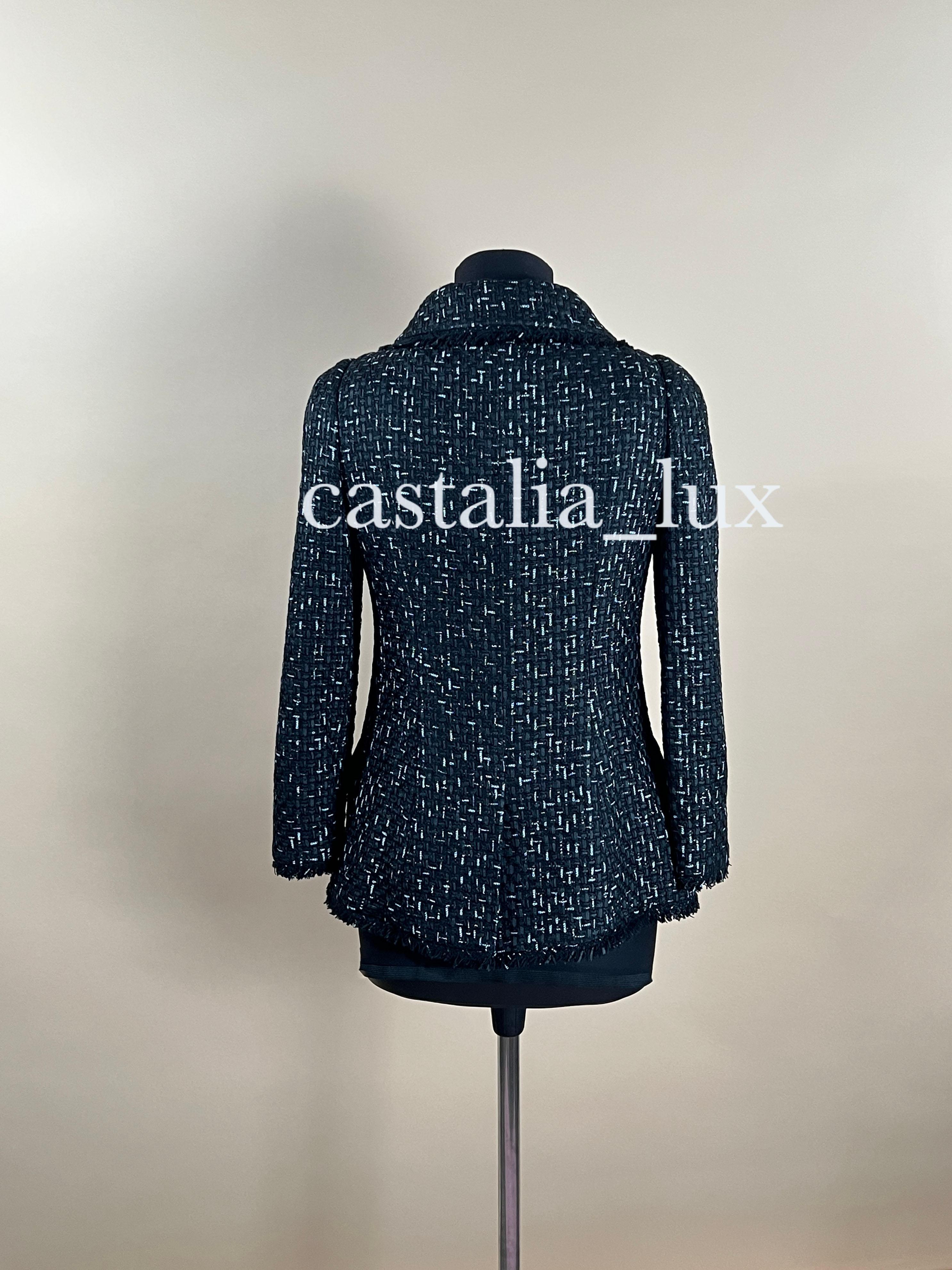 Veste en tweed Chiara Ferragni à ruban avec logo Chanel 14