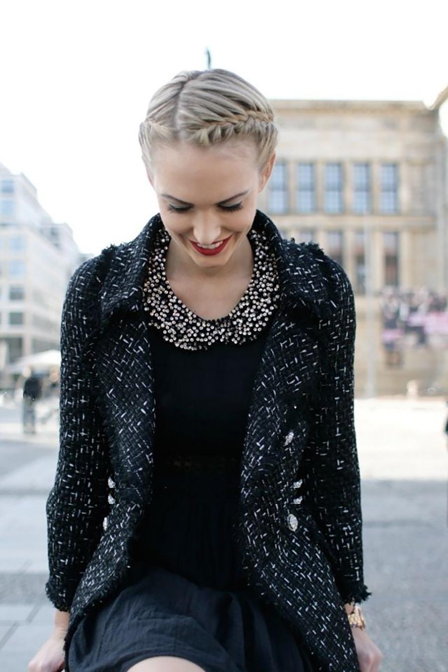Veste en tweed Chiara Ferragni à ruban avec logo Chanel 2