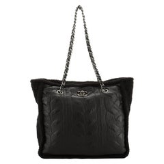 Chanel Chic Knit Tote Sheepskin and Wool Medium