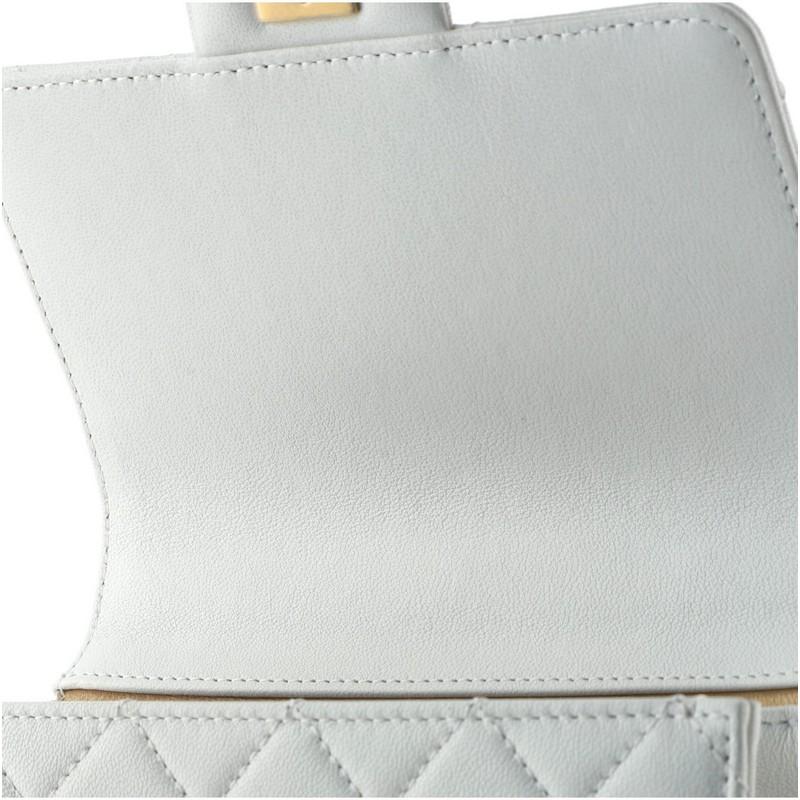 Women's or Men's Chanel Chic Pearls Flap Bag Quilted Lambskin Mini