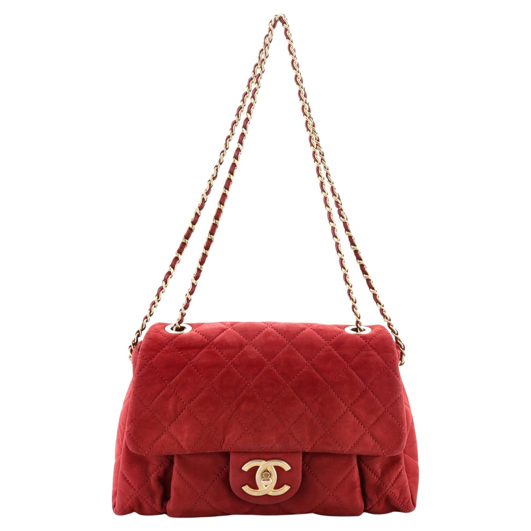 Chanel Chic Quilt Flap Bag Quilted Iridescent Calfskin Small