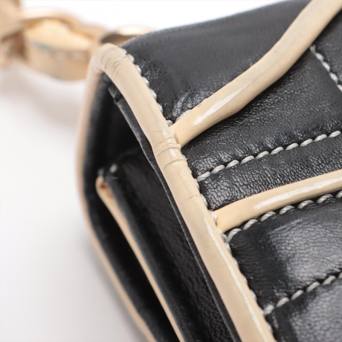 Chanel Chocolate Bar Lambskin Chain Shoulder Bag Black x Ivory For Sale 9