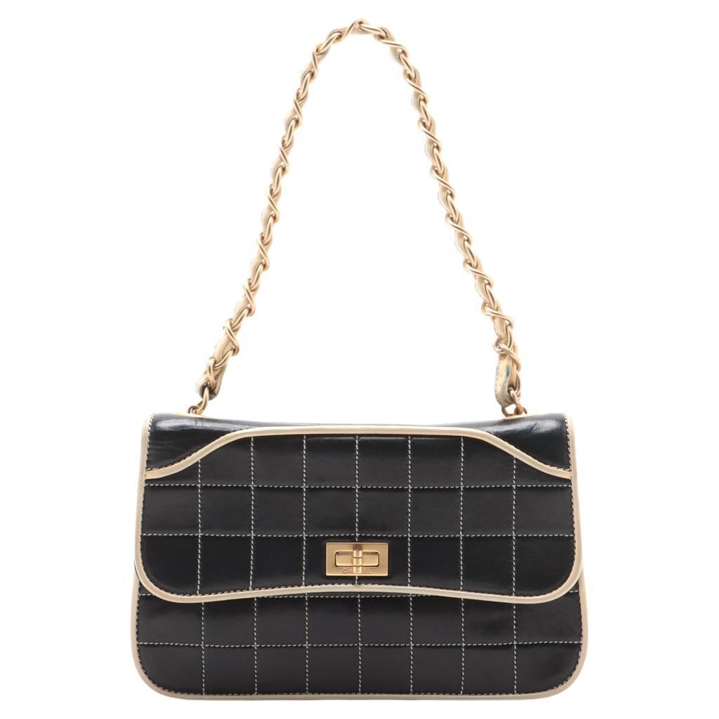 Chanel Chocolate Bar Lambskin Chain Shoulder Bag Black x Ivory For Sale