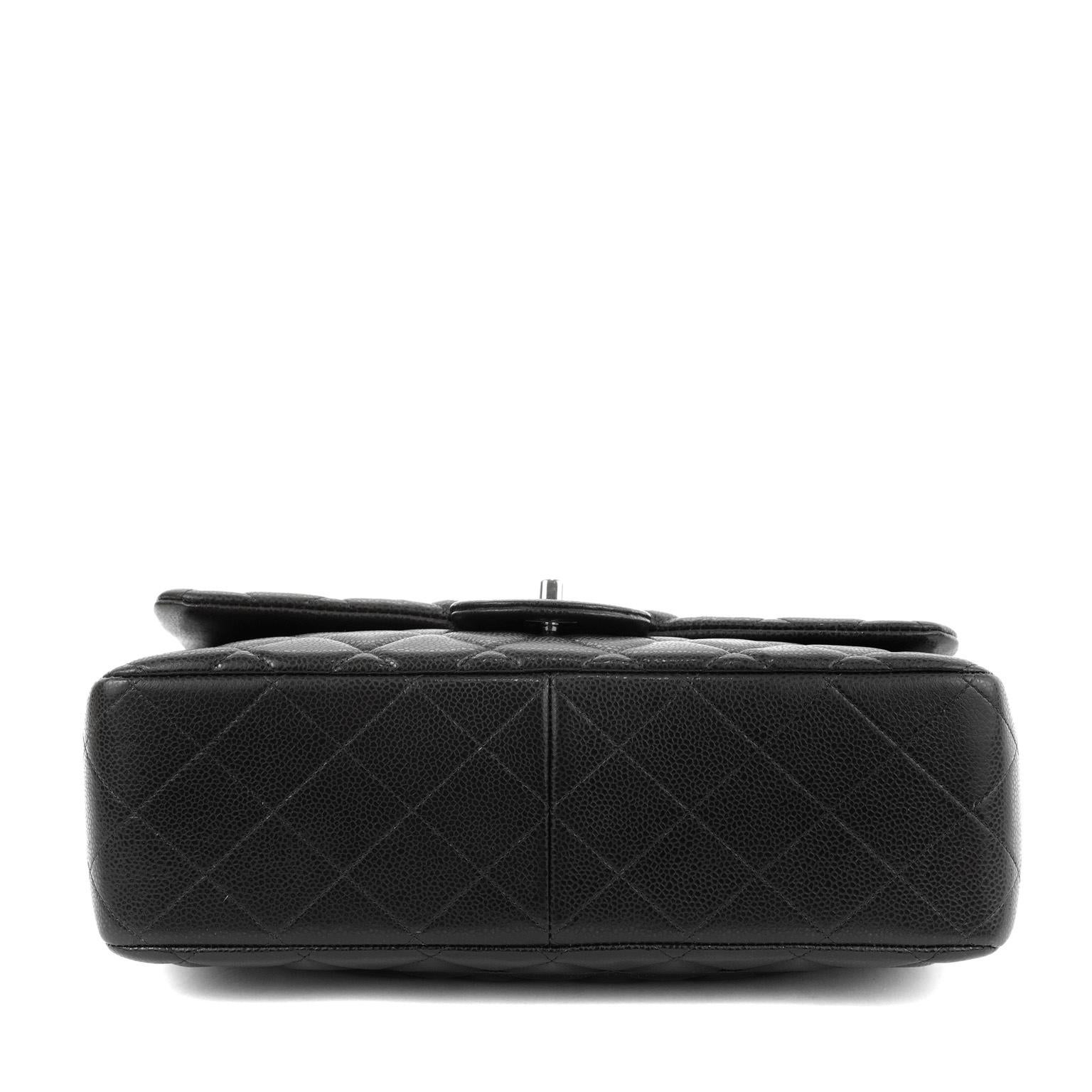 Women's Chanel Chocolate Brown Caviar Jumbo Classic Flap Bag For Sale