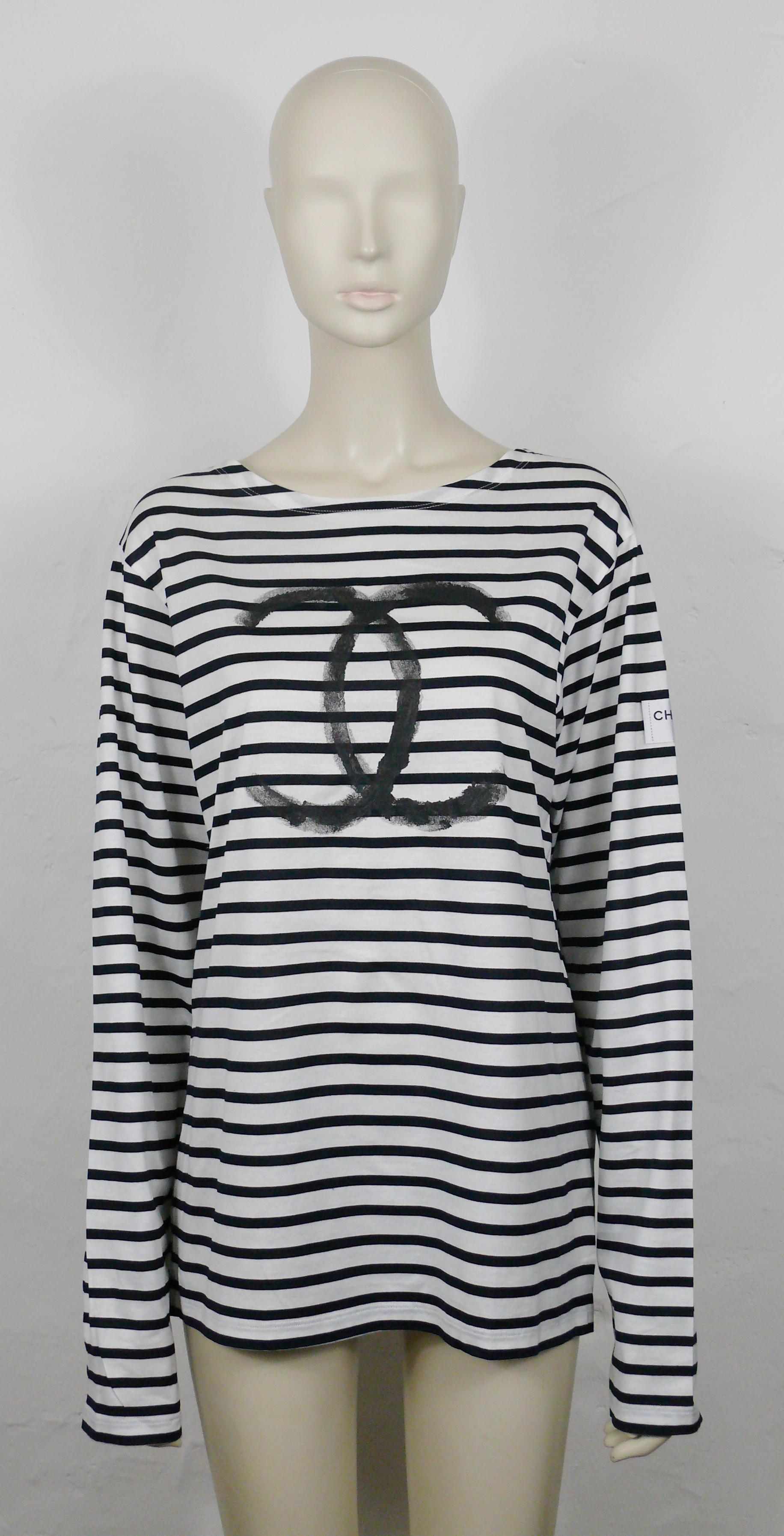 CHANEL Christmas 2008 VIPs Limited Edition Cotton Mariniere Size L In Excellent Condition In Nice, FR