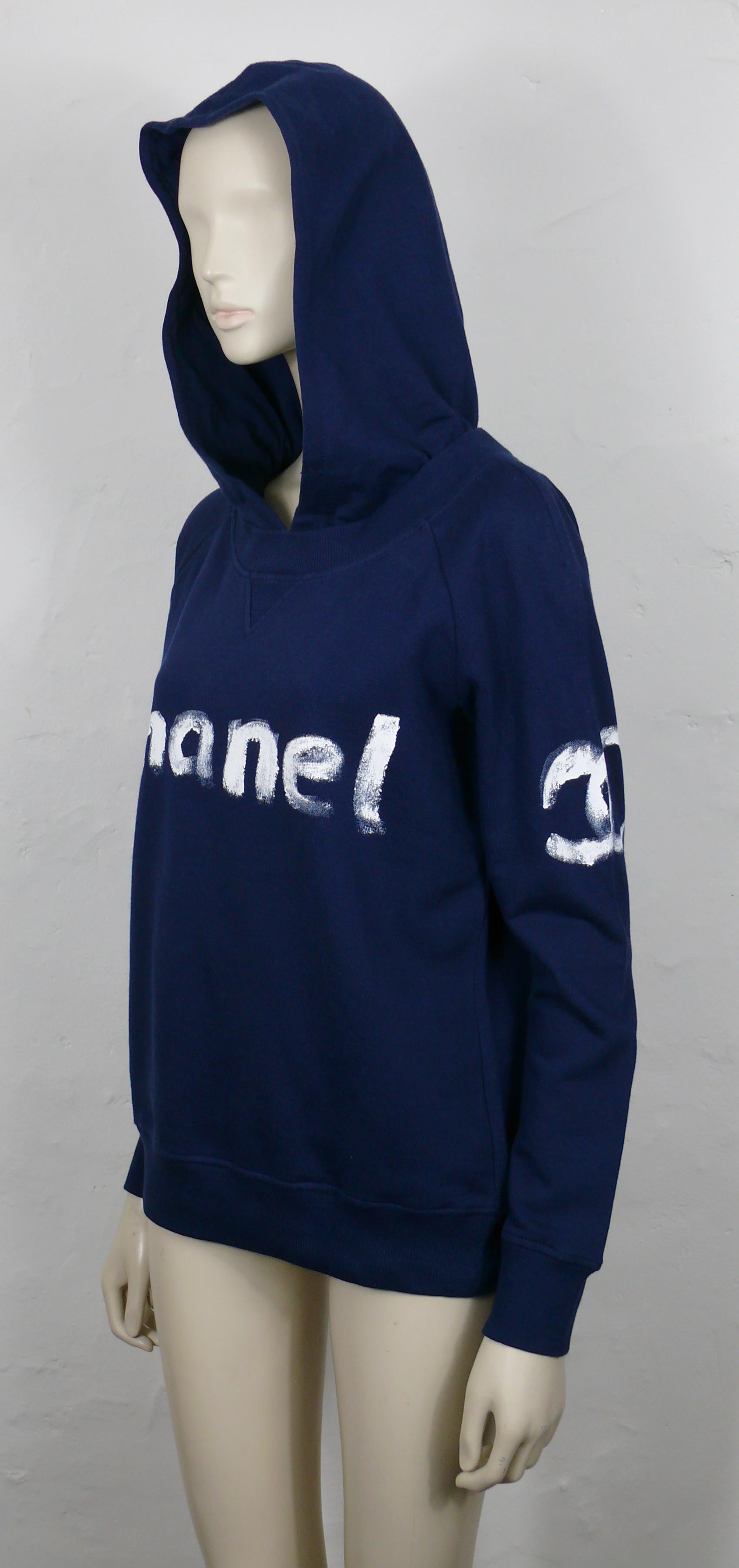 Women's or Men's CHANEL Christmas 2013 VIPs Limited Edition Hooded Cotton Sweatshirt Size M For Sale