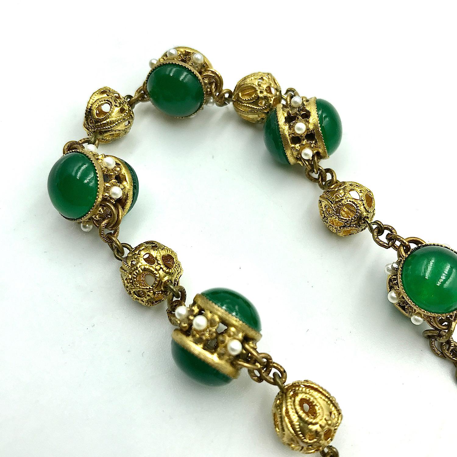 Chanel Chrysoprase Bracelet by Robert Goossens. In Good Condition For Sale In Warminster, GB