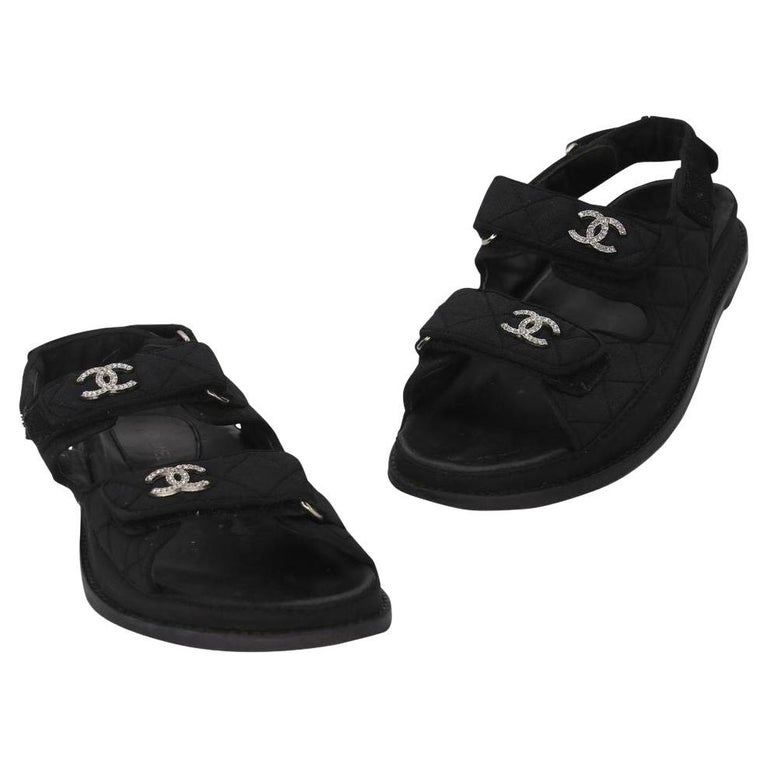 Chanel Chunky 39.5 Quilted Leather Cc Dad Sandals CC-0525N-0213