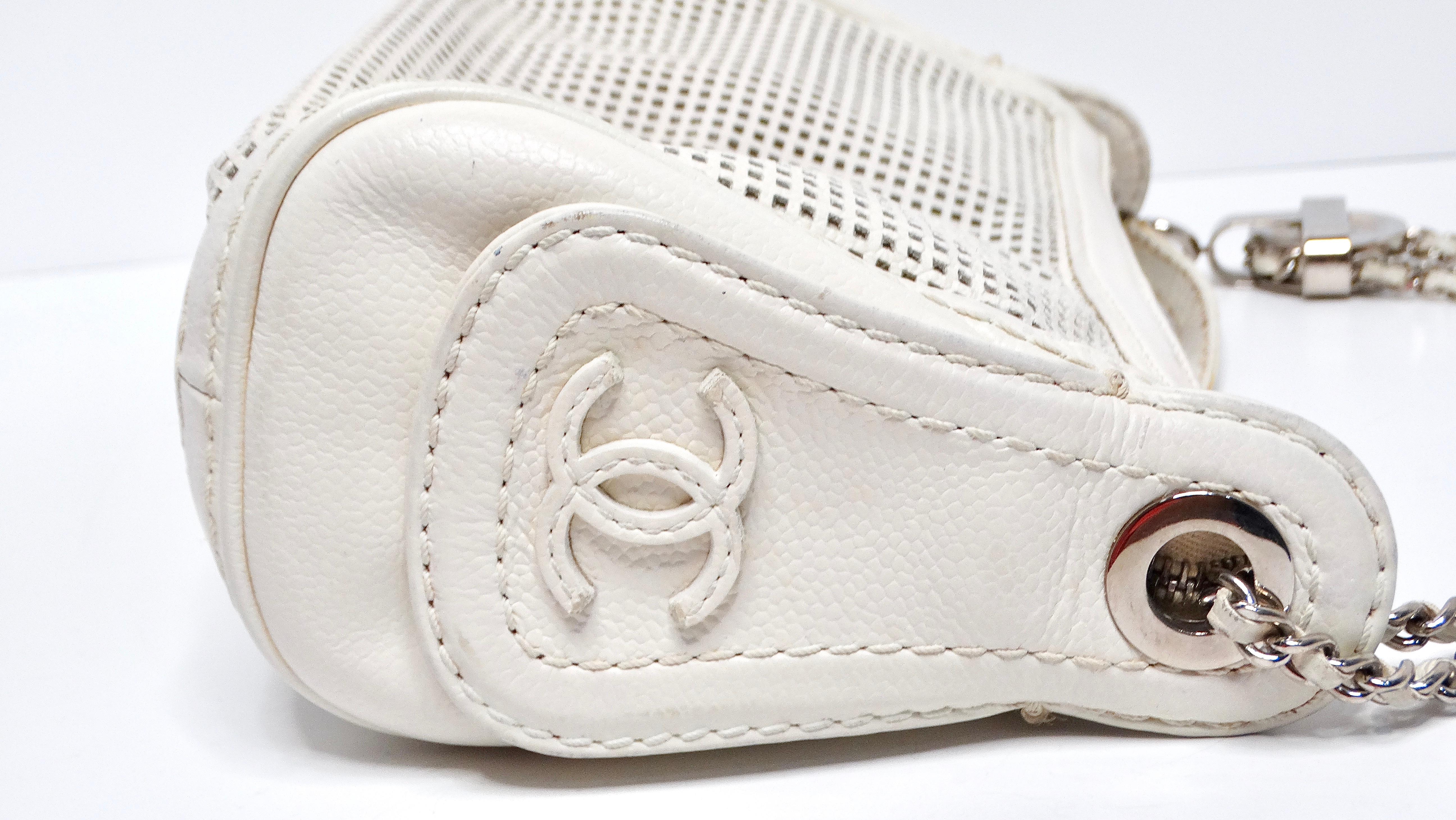 Chanel Circa 2004 Perforated White Leather Pulley Shoulder Bag For Sale 5