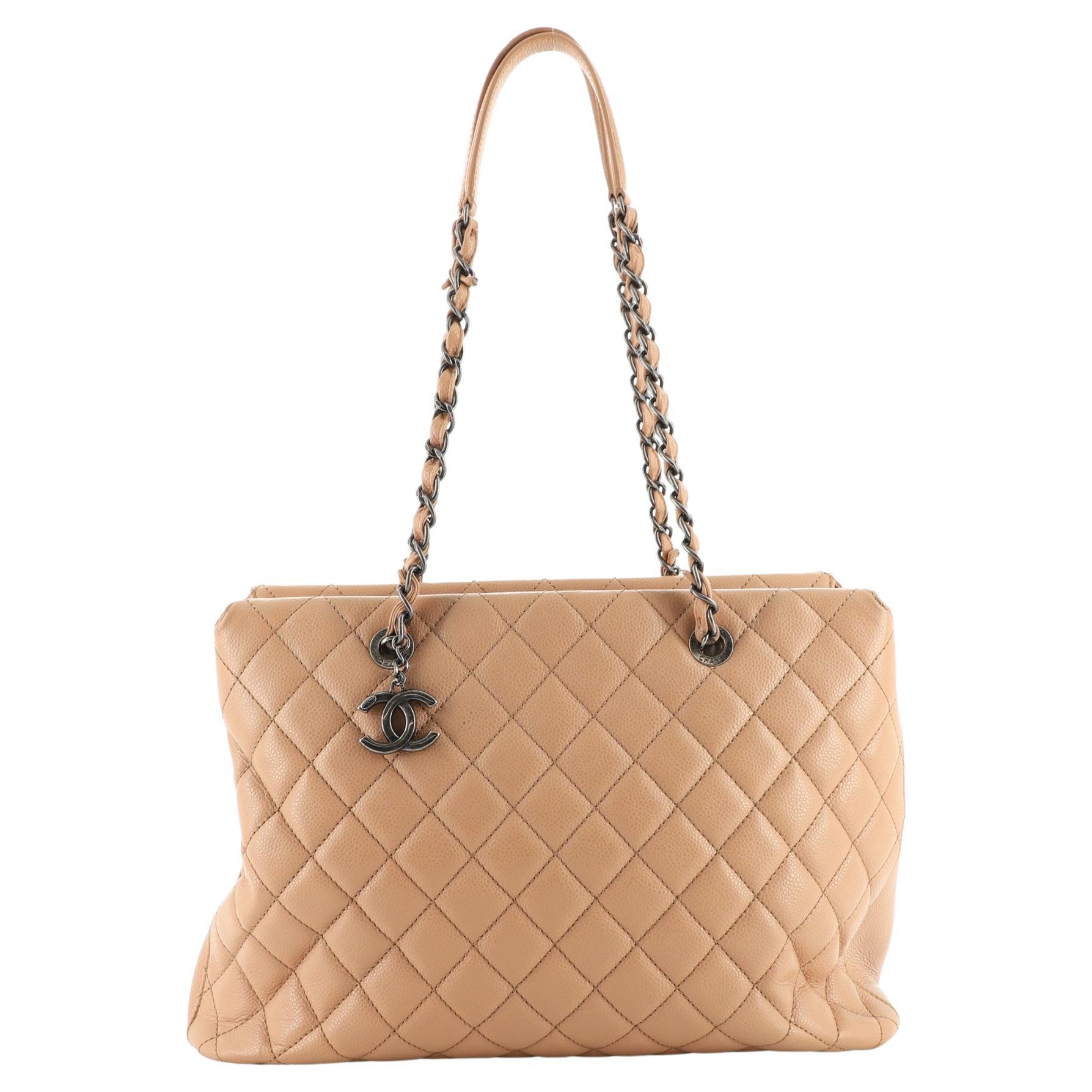 chanel caviar tote bolsa price