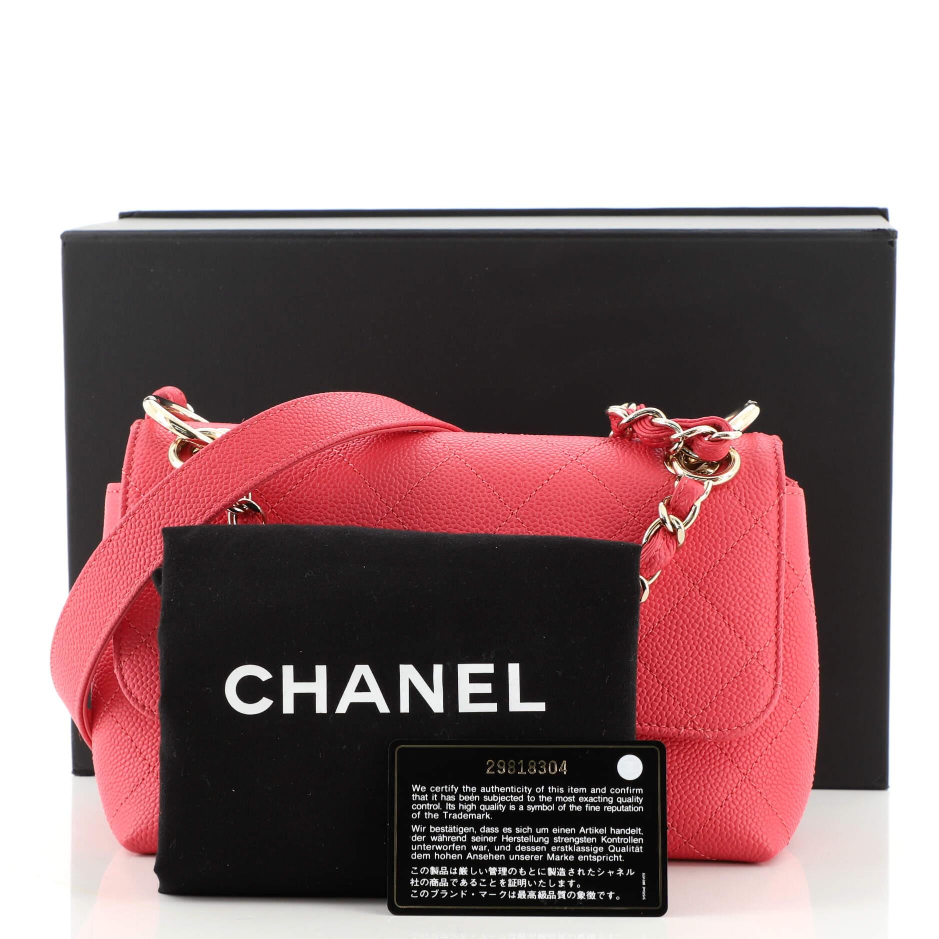 Chanel walk bag store