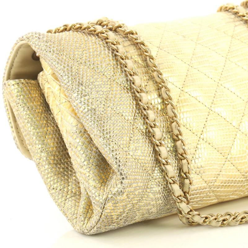 Women's Chanel Clams Pocket Flap Bag Quilted Lizard Medium