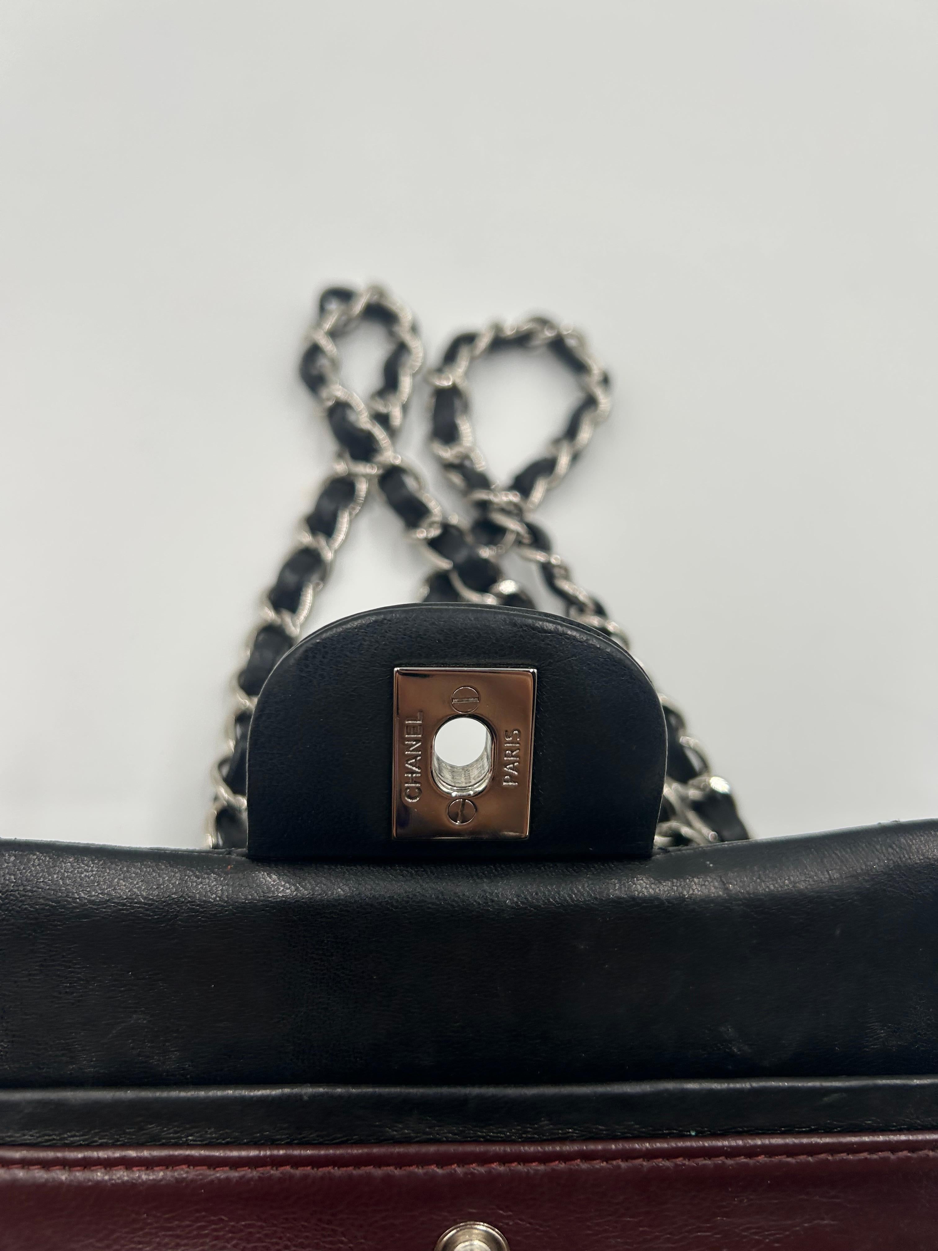 Chanel Classic 11.13 Sac en cuir noir 2011 en vente 5