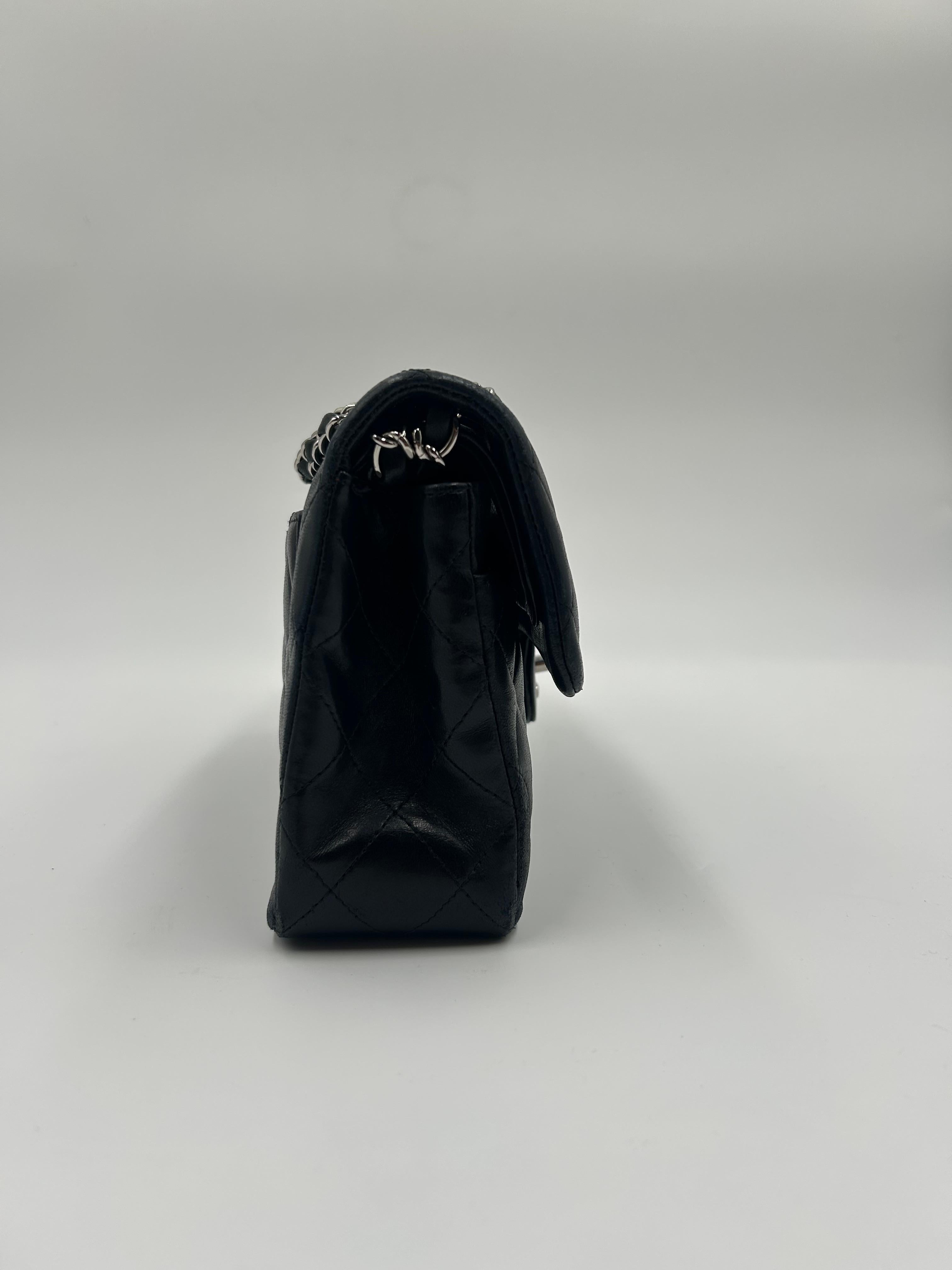 Chanel Classic 11.13 Sac en cuir noir 2011 Unisexe en vente