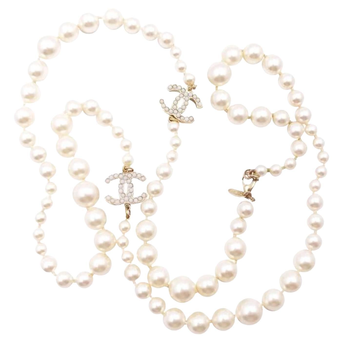 Chanel Classic 2 Gold CC White Bead Pearl Necklace at 1stDibs | chanel ...