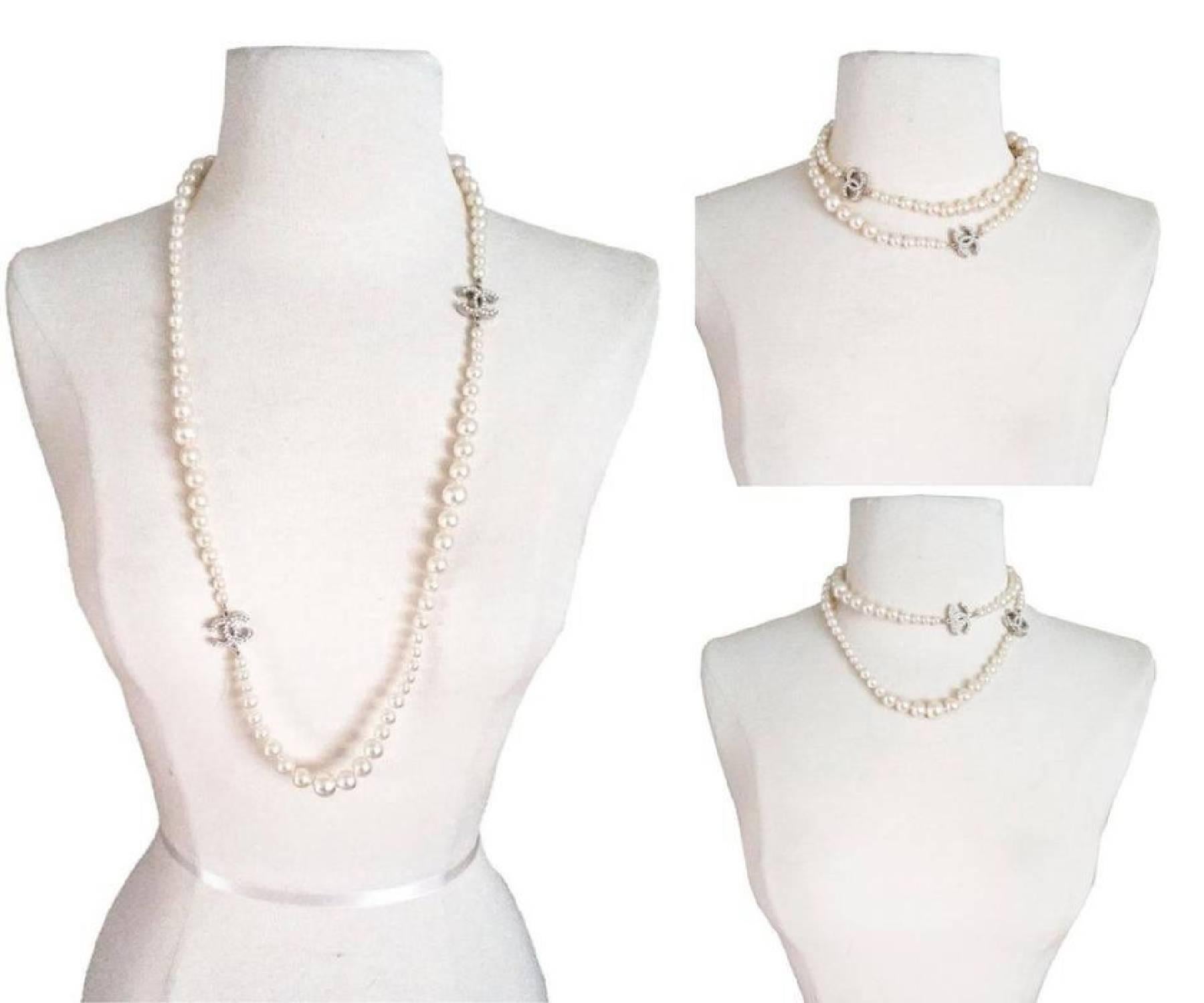 Chanel Classic 2 Silver CC White Bead Pearl Necklace In Excellent Condition For Sale In Pasadena, CA