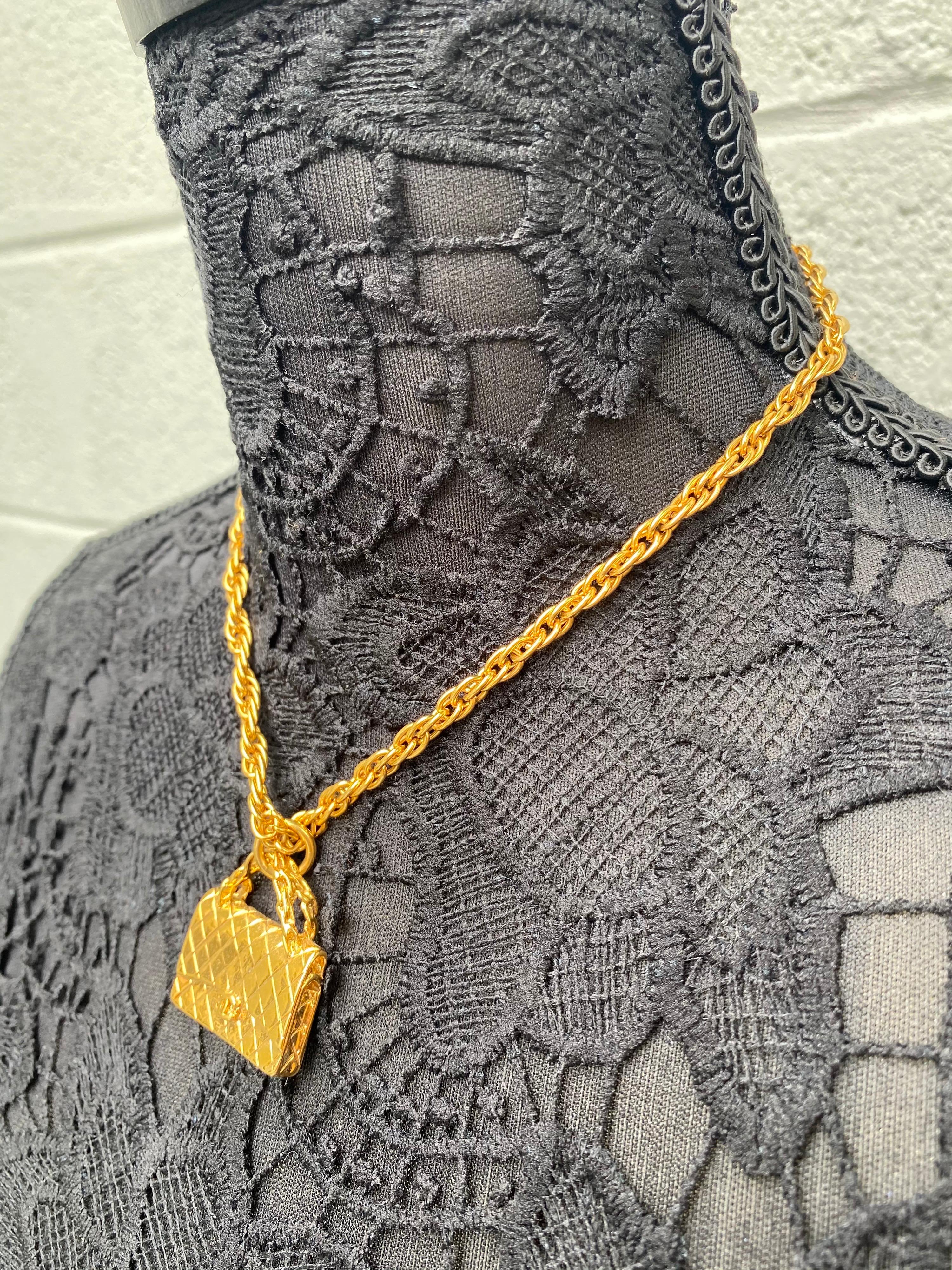 chanel bag necklace