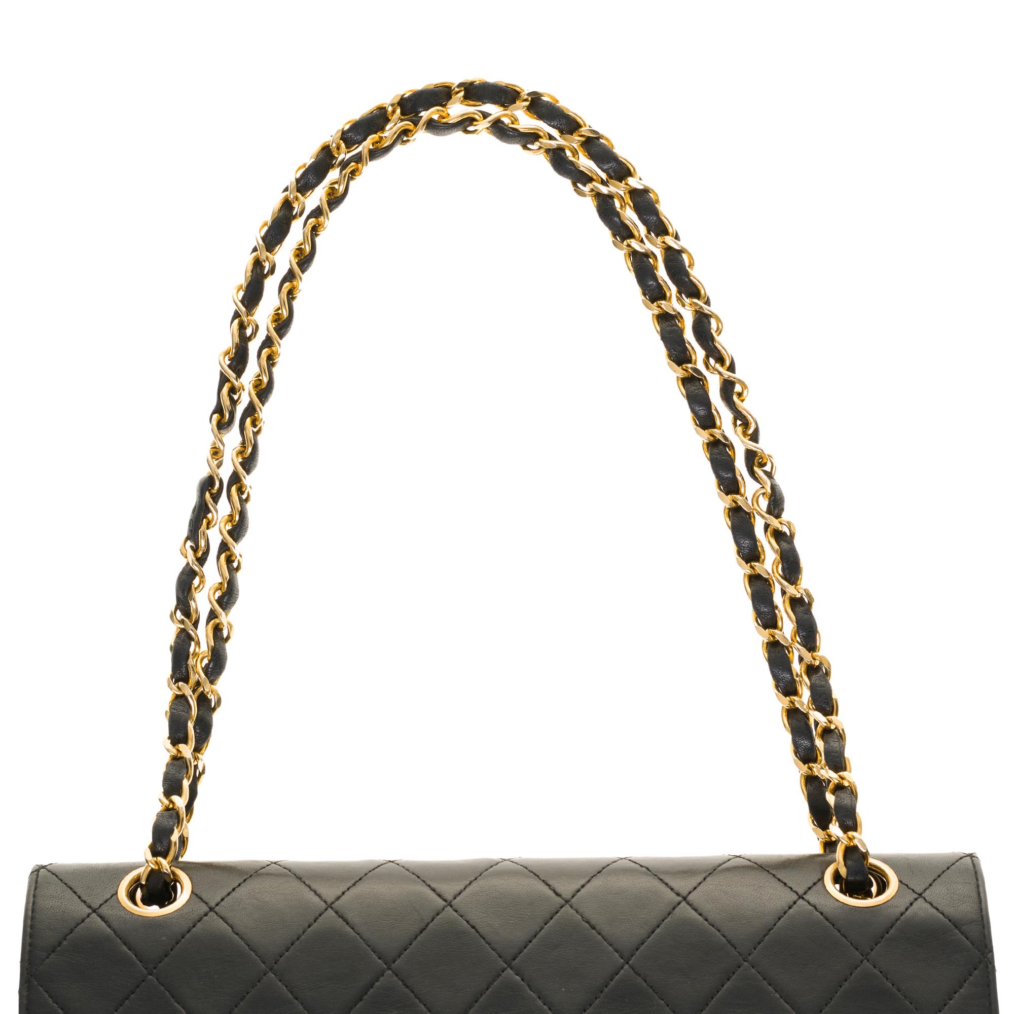 Chanel Classic 27cm shoulder bag in black quilted lambskin and gold hardware 3