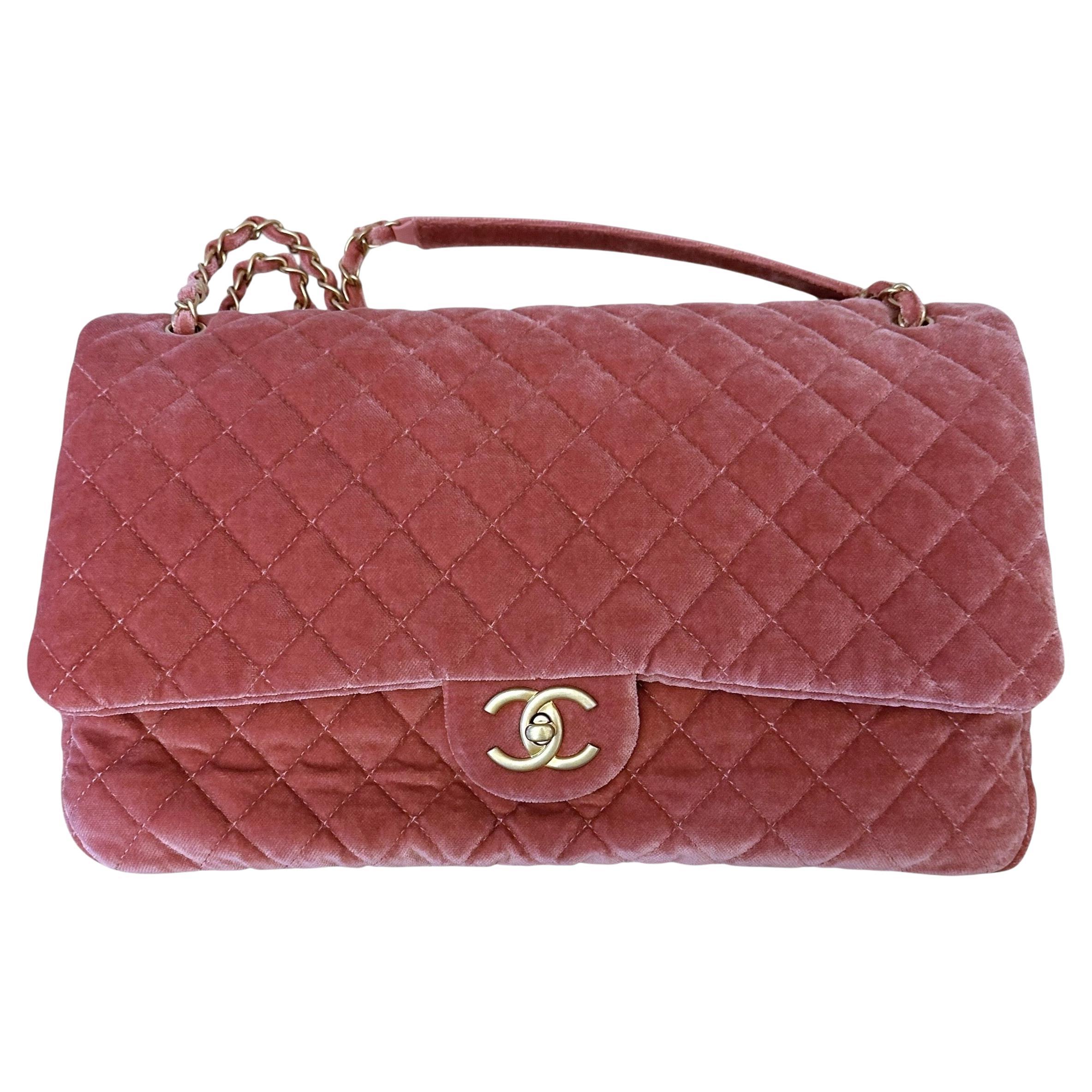 Chanel Classic Airline XXL Pink Velvet Flap Bag with gold hardware For Sale