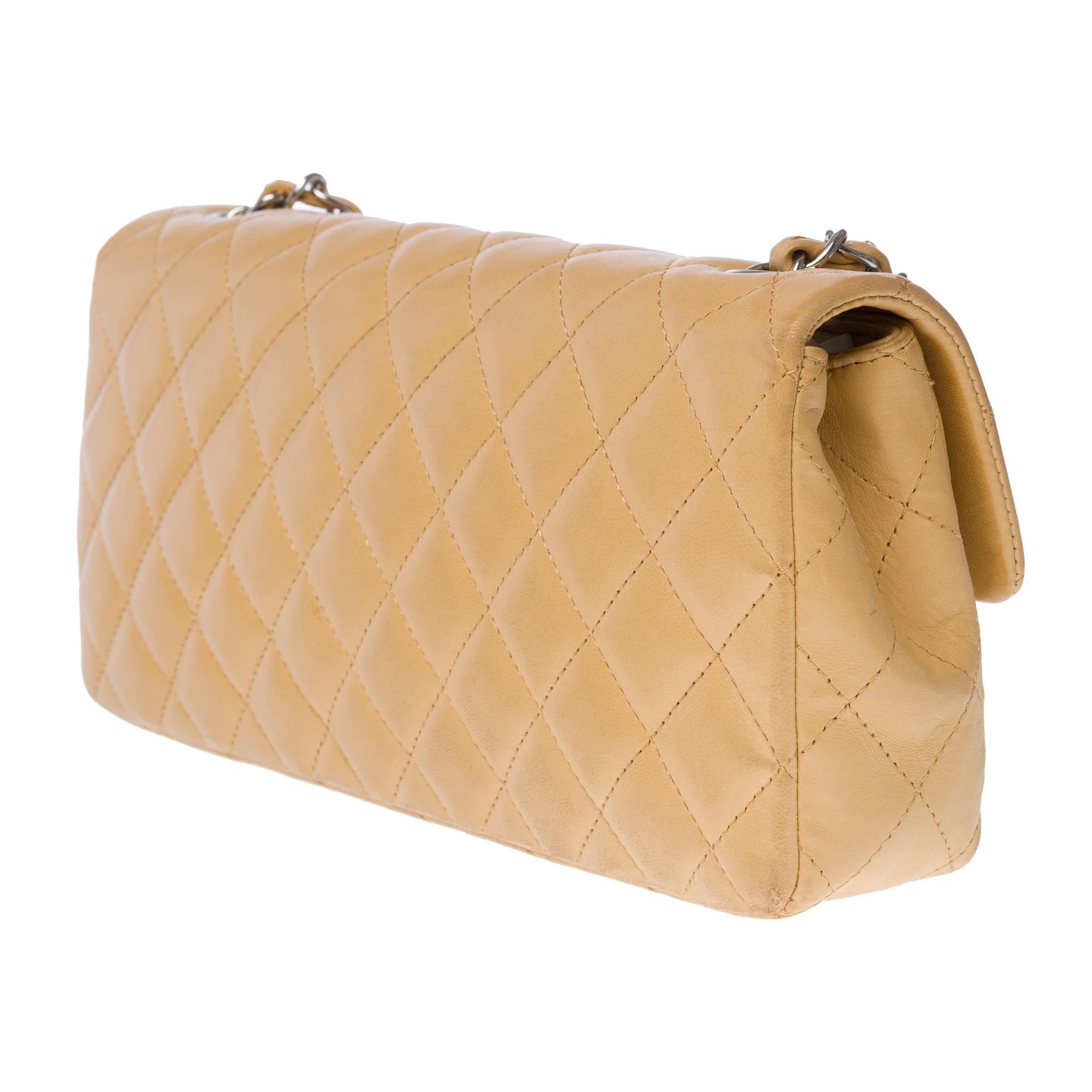 Chanel Classic Baguette shoulder flap bag in beige quilted lambskin leather, SHW 1