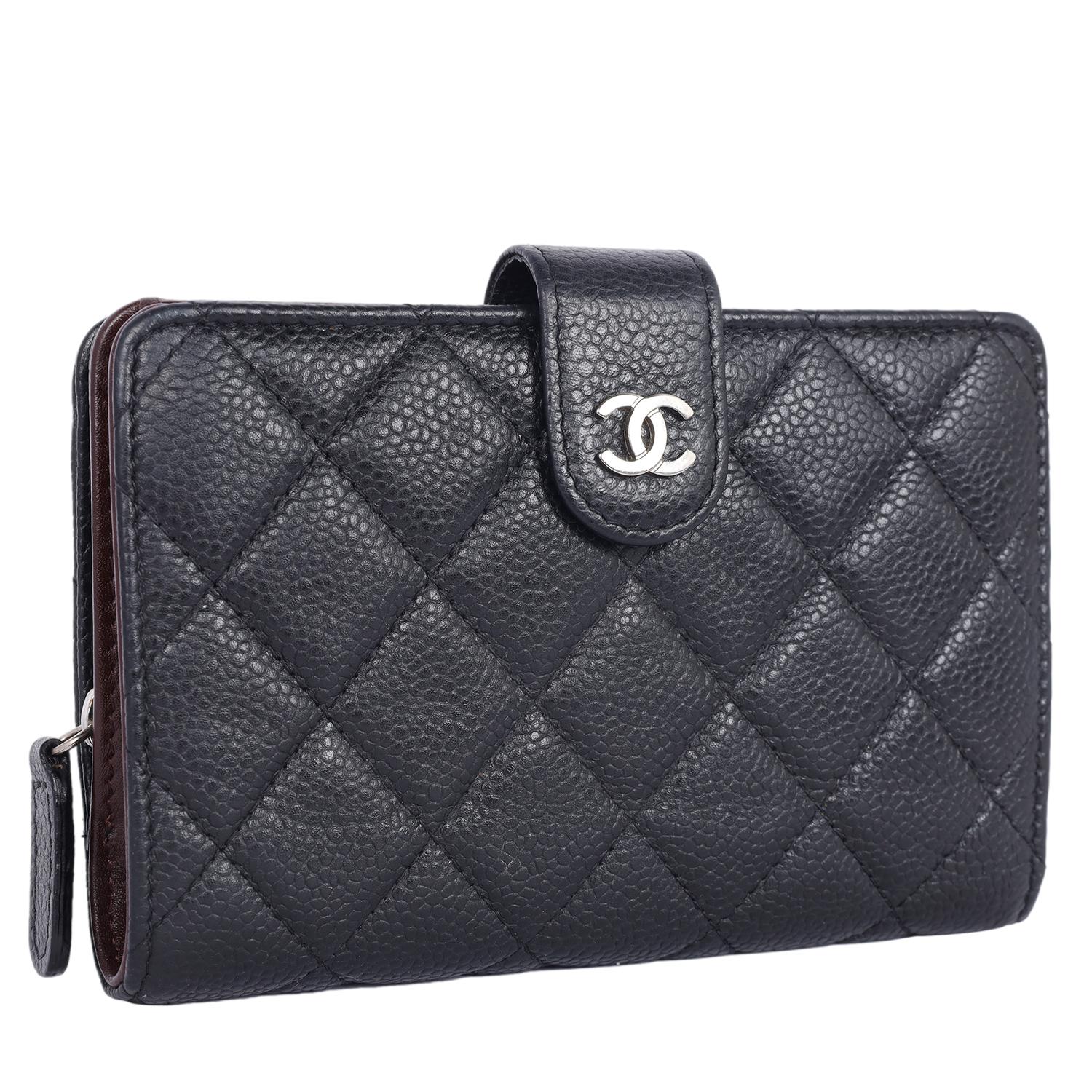 Chanel Classic Black Caviar Quilted Zipped French Wallet In Good Condition In Salt Lake Cty, UT