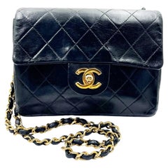 Chanel Classic Black Mini Timeless Crossbody Bag Wie bei Kate Middleton gesehen
