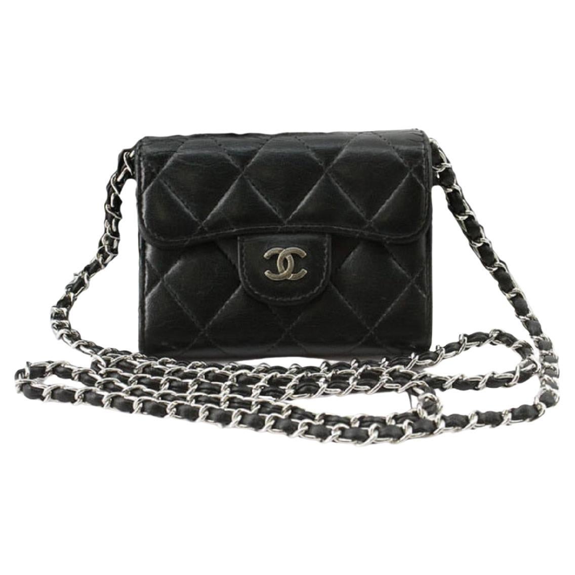 Chanel Classic Black Quilted Leather CC Mini Crossbody Bag For Sale