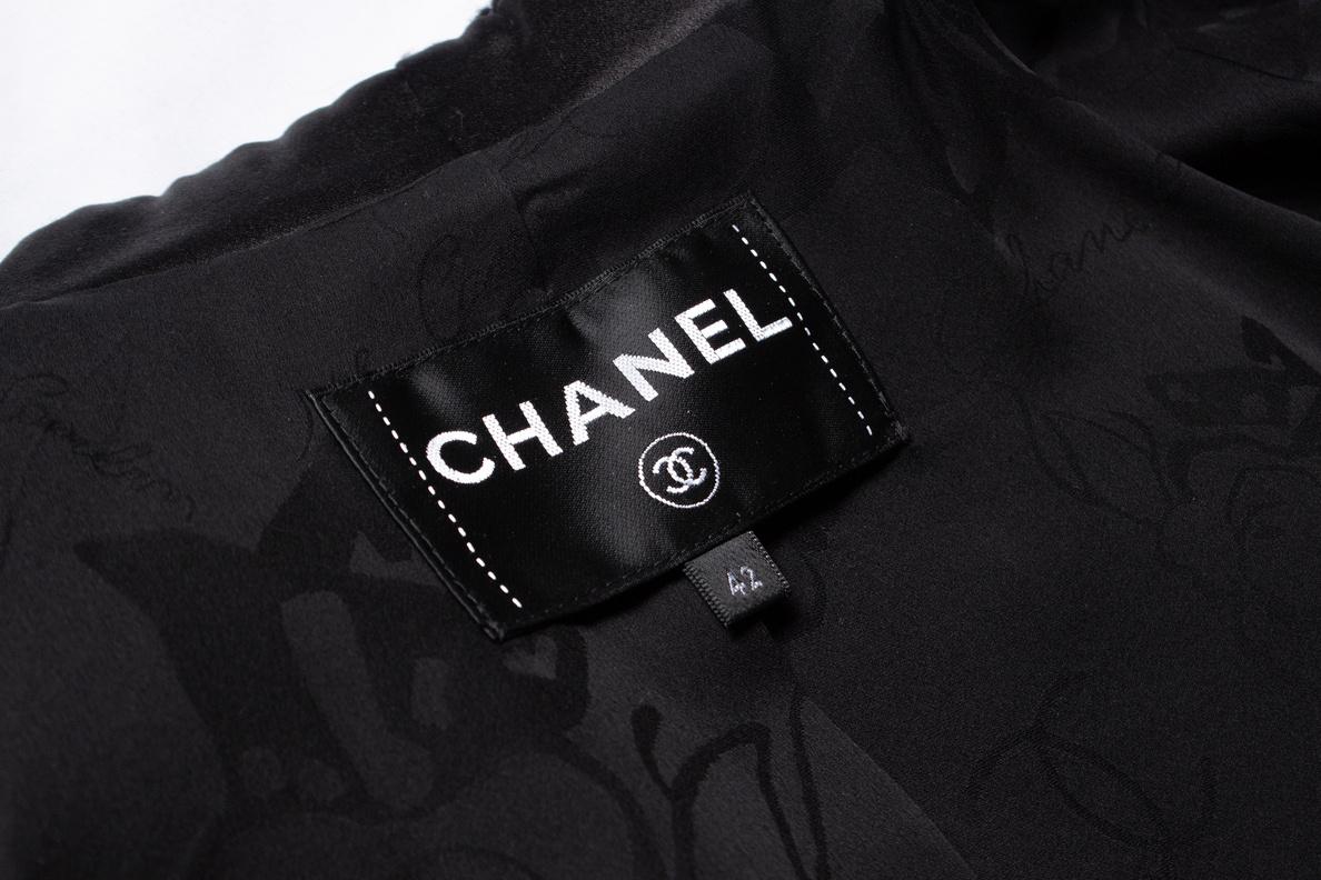 Chanel, Classic black tweed jacket For Sale 3