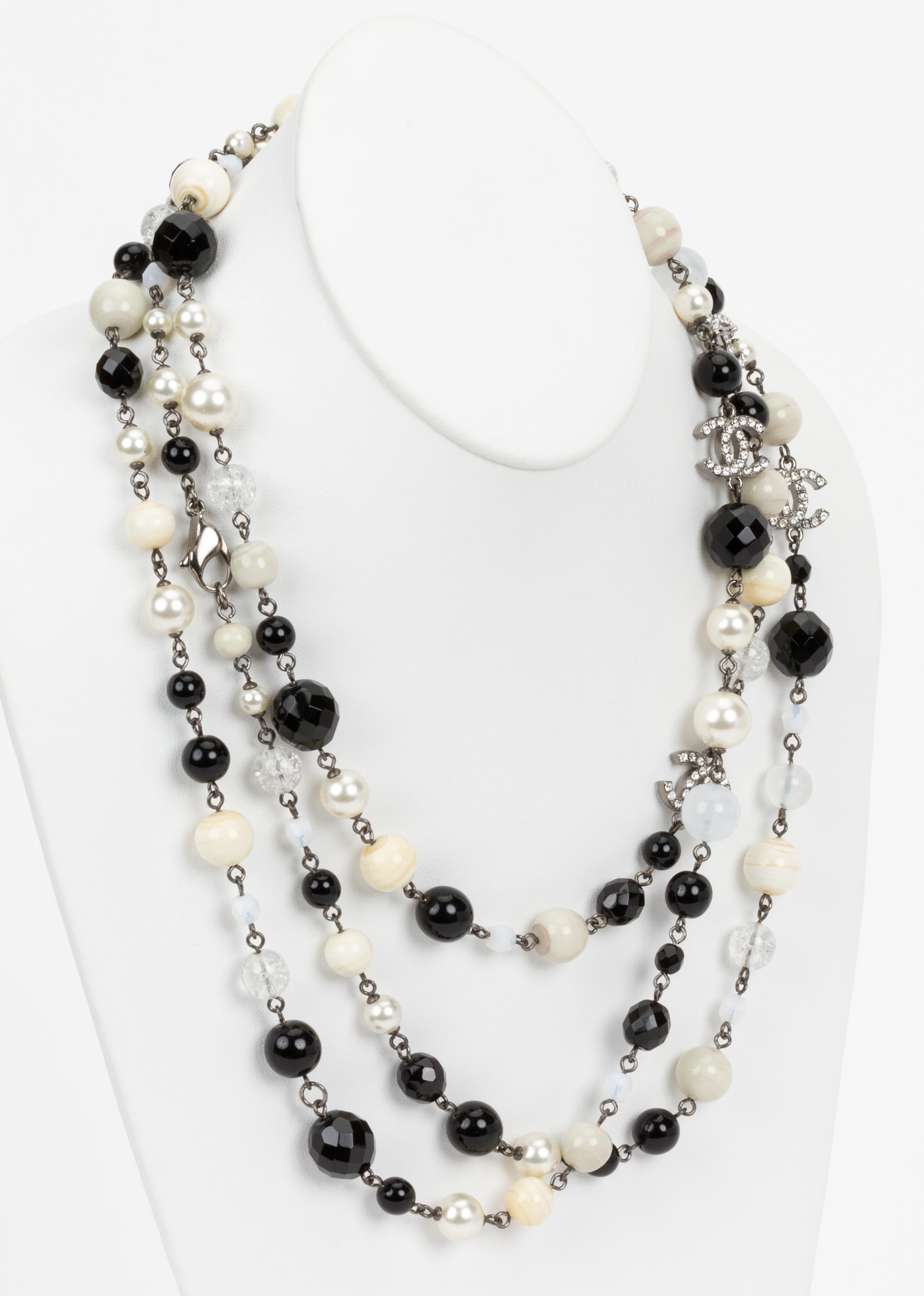 Chanel Classic Black & White Beaded Strand Necklace 1