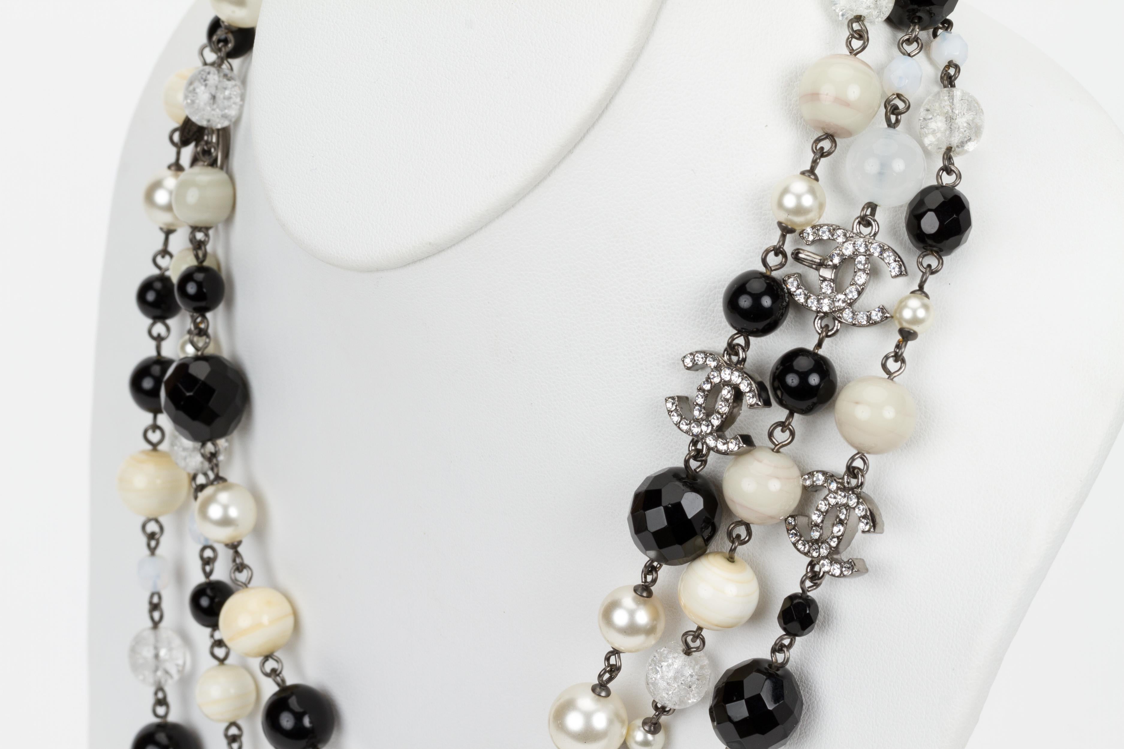 Chanel Classic Black & White Beaded Strand Necklace 2