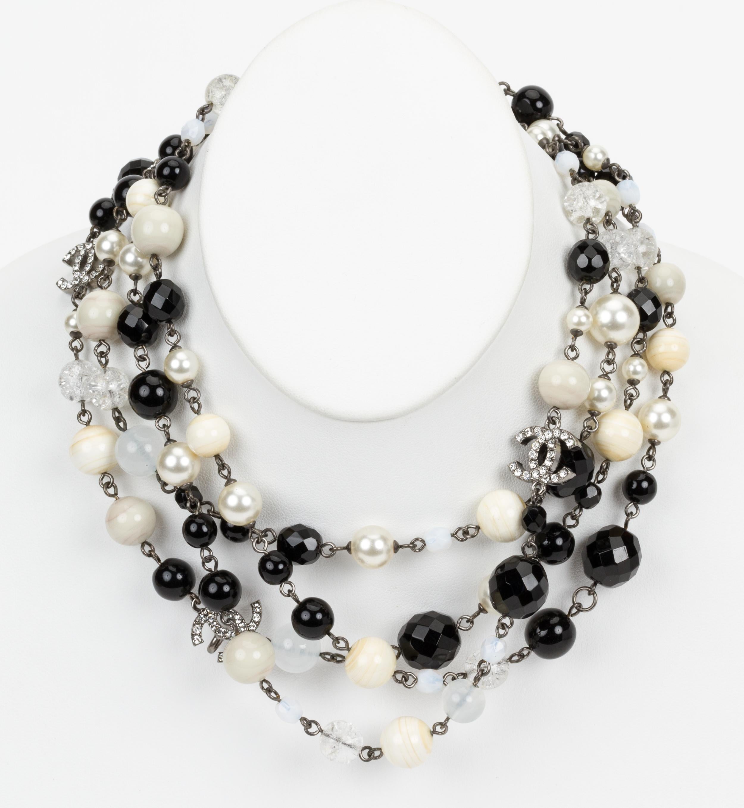 Chanel Classic Black & White Beaded Strand Necklace 3