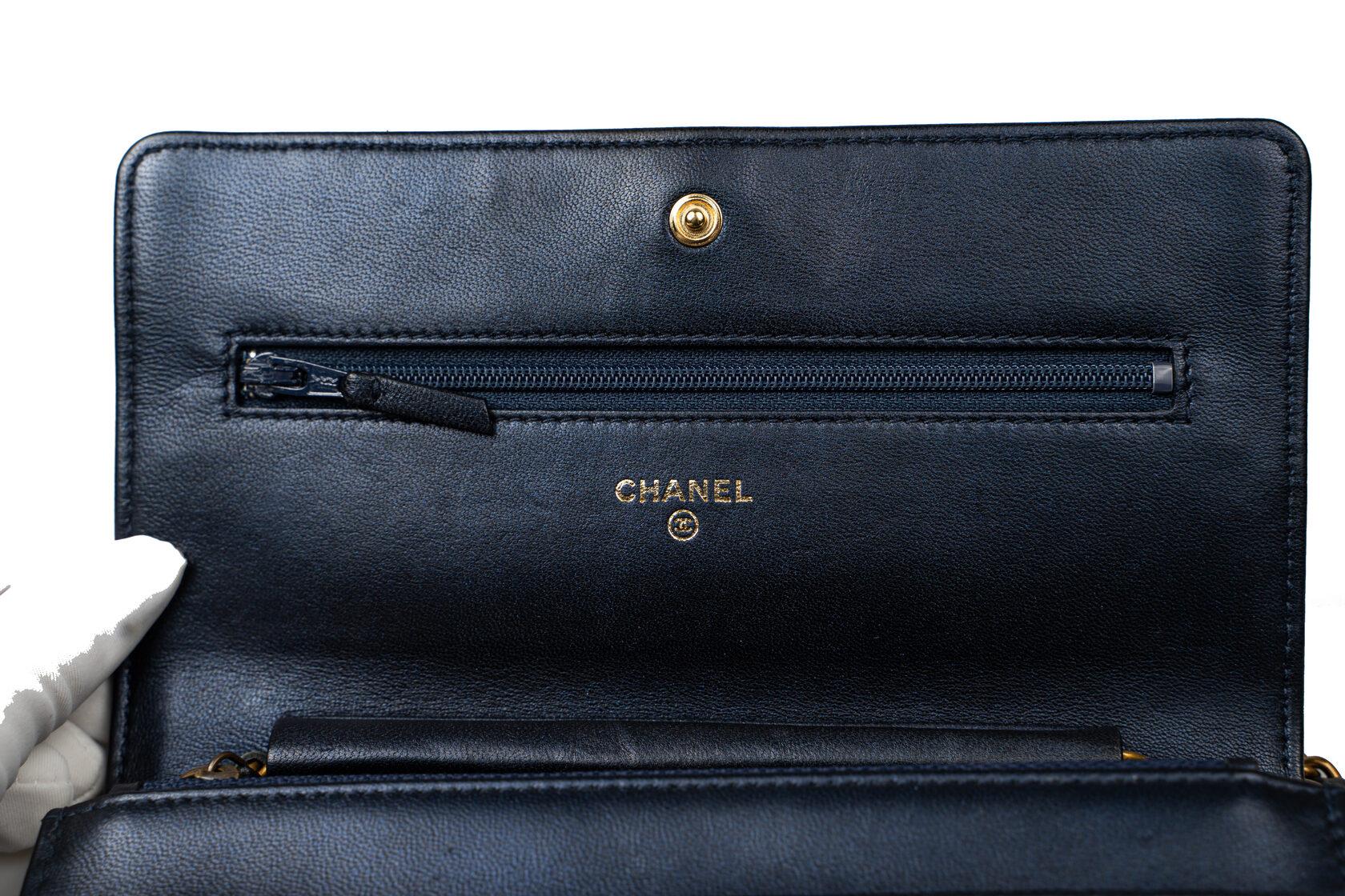 Chanel Classic Camellia Wallet On Chain (WOC) For Sale 9