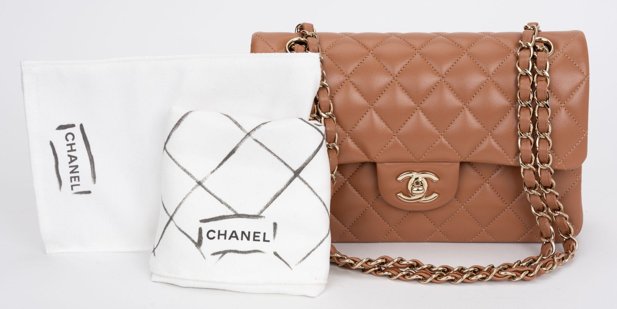 Chanel Classic Karamell Tasche mit doppelter Klappe im Angebot 4