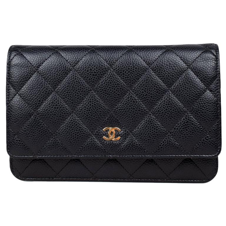 Chanel Classic Caviar Wallet on Chain For Sale