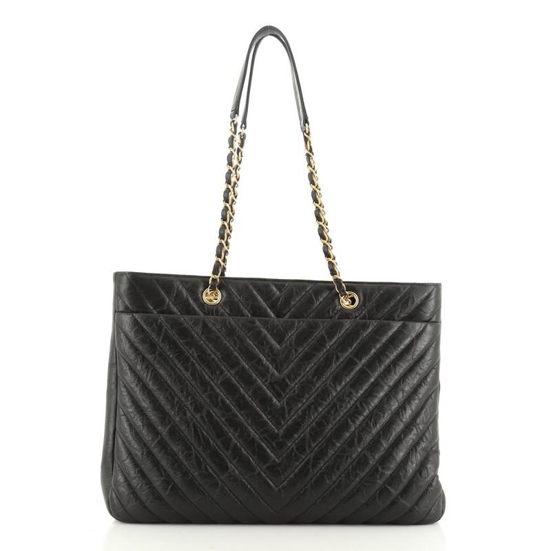 Chanel chevron shopping tote store