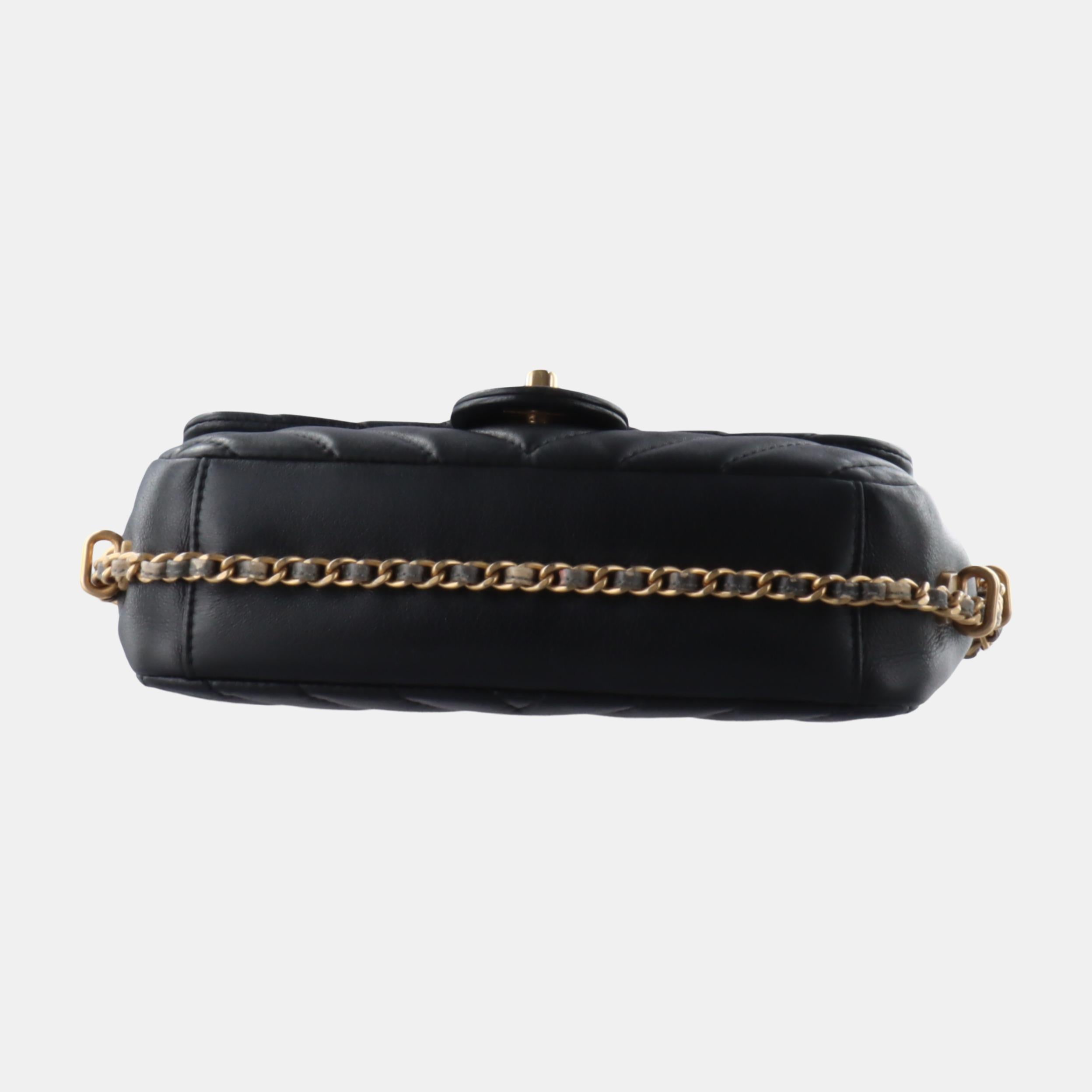 Chanel Classic Chevron Quilted Chain Around Mini Rectangular Flap Black, 2018 For Sale 1